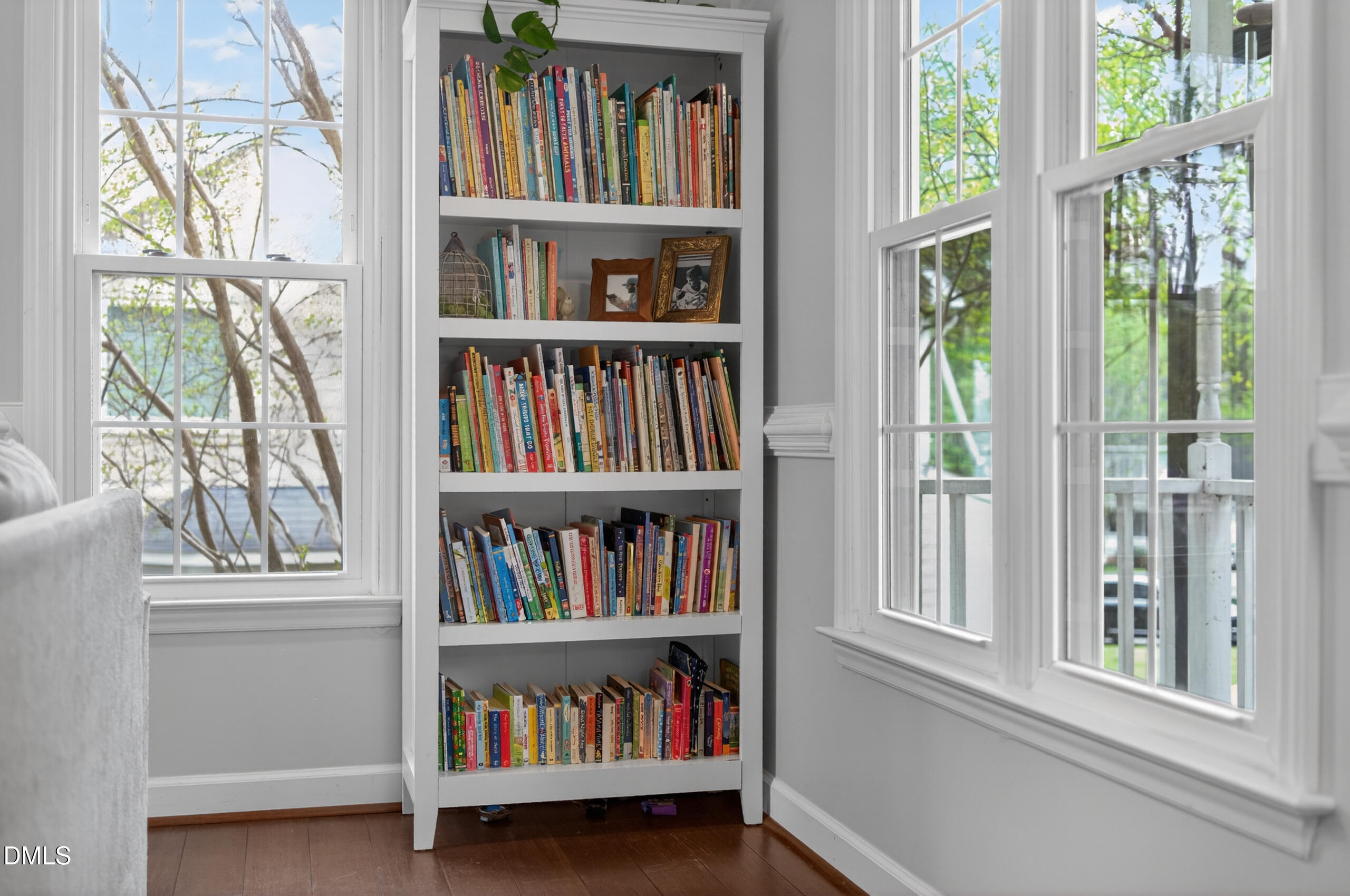 main property photo 8