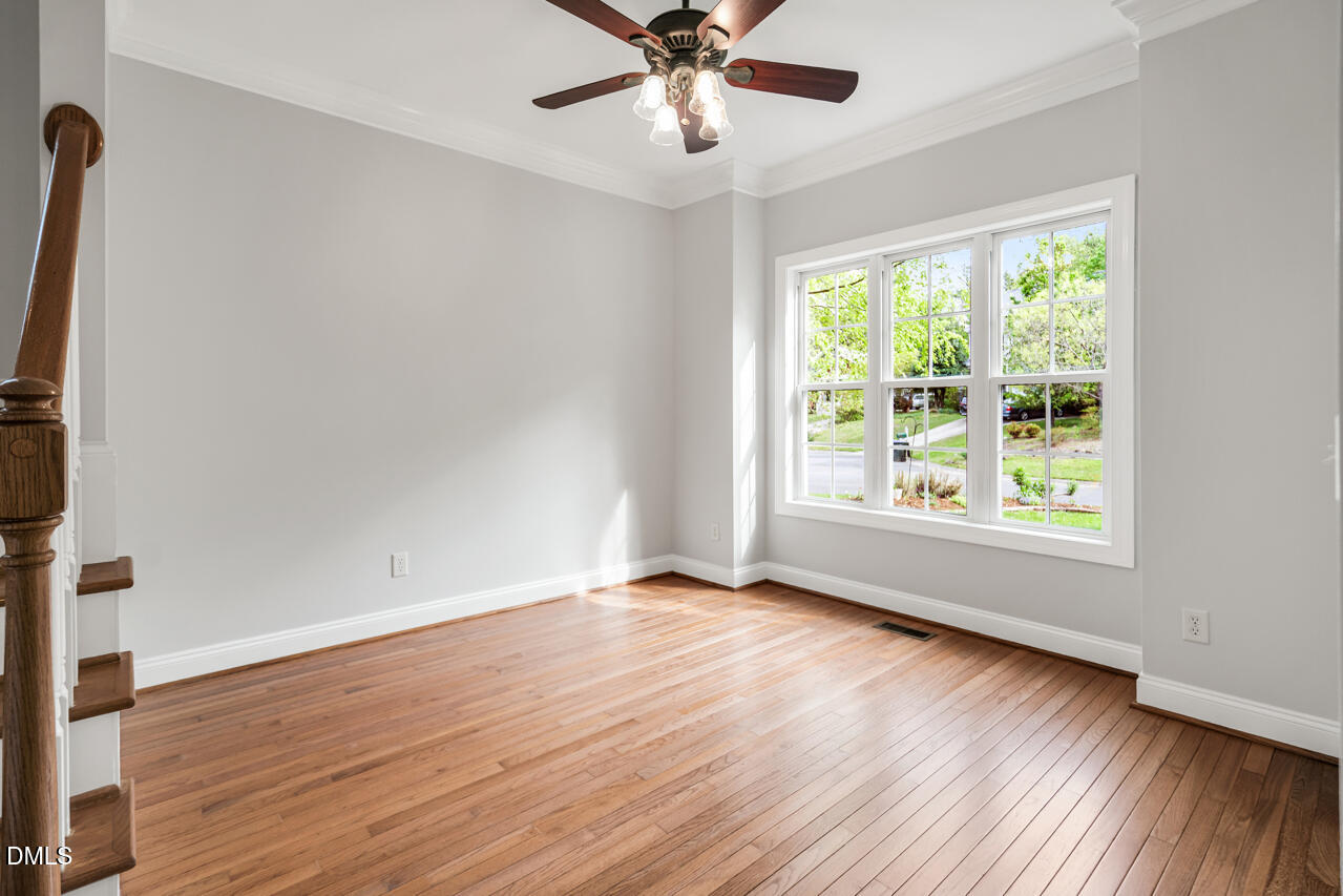 property viewer photo 14