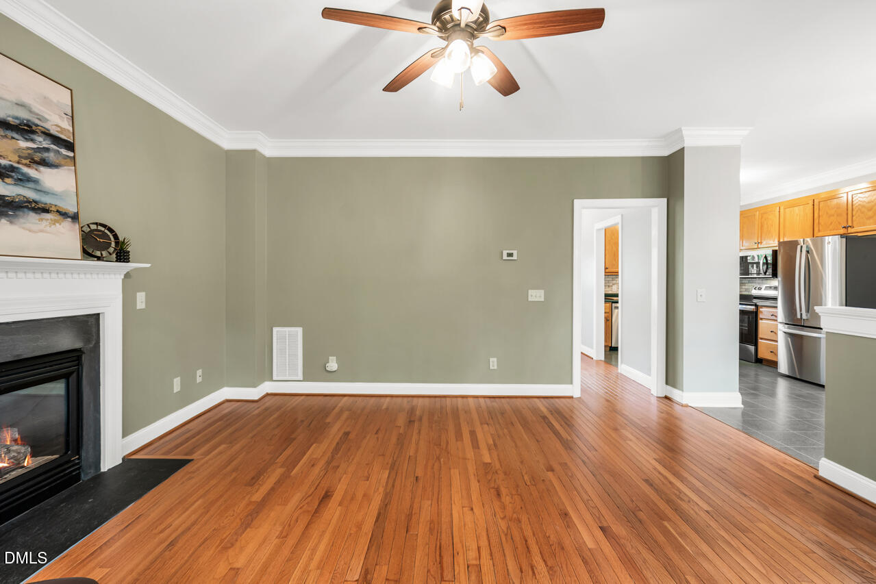 property viewer photo 32