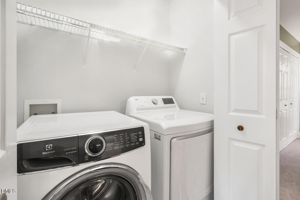 property viewer photo 57
