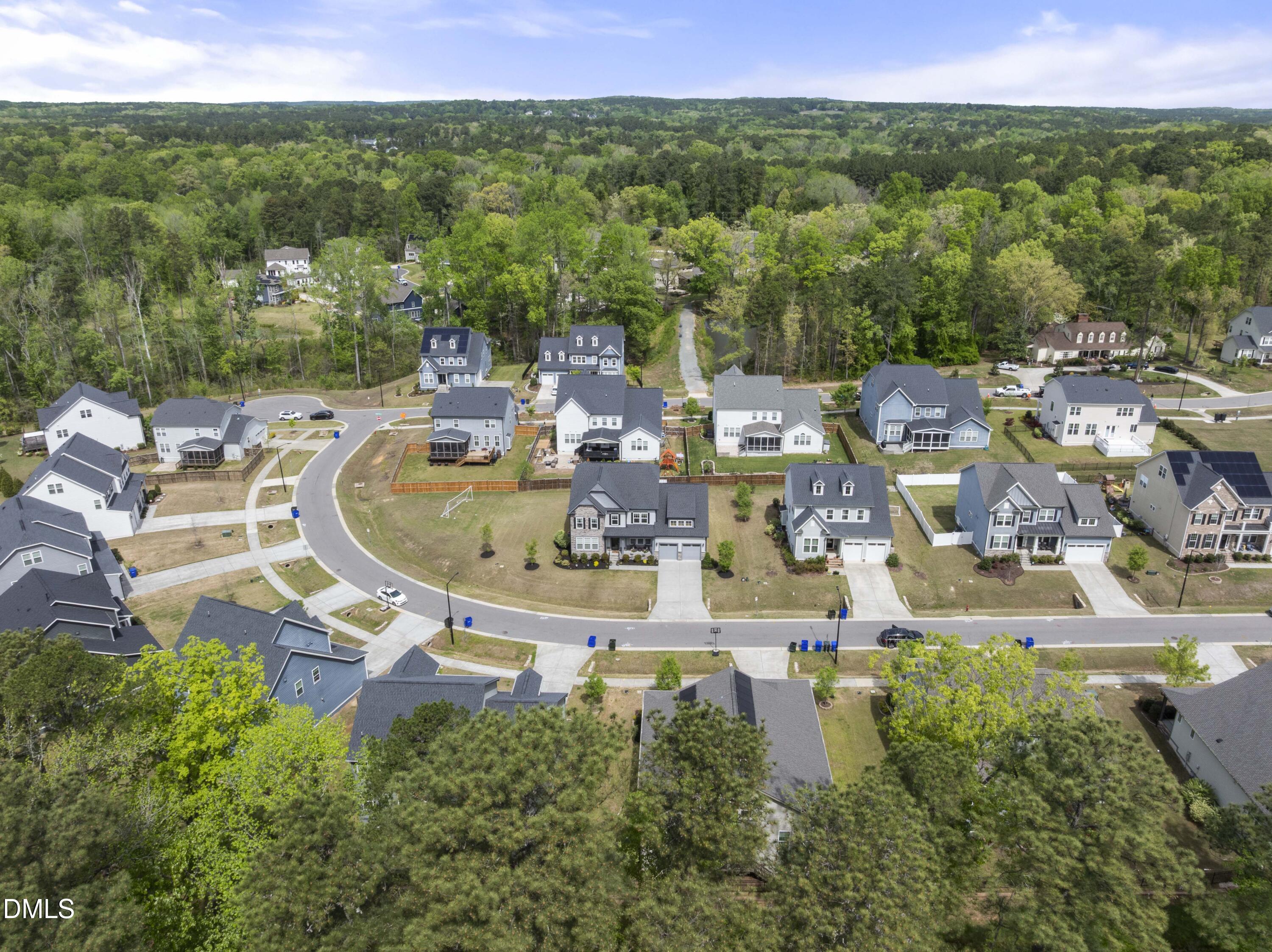 main property photo 58