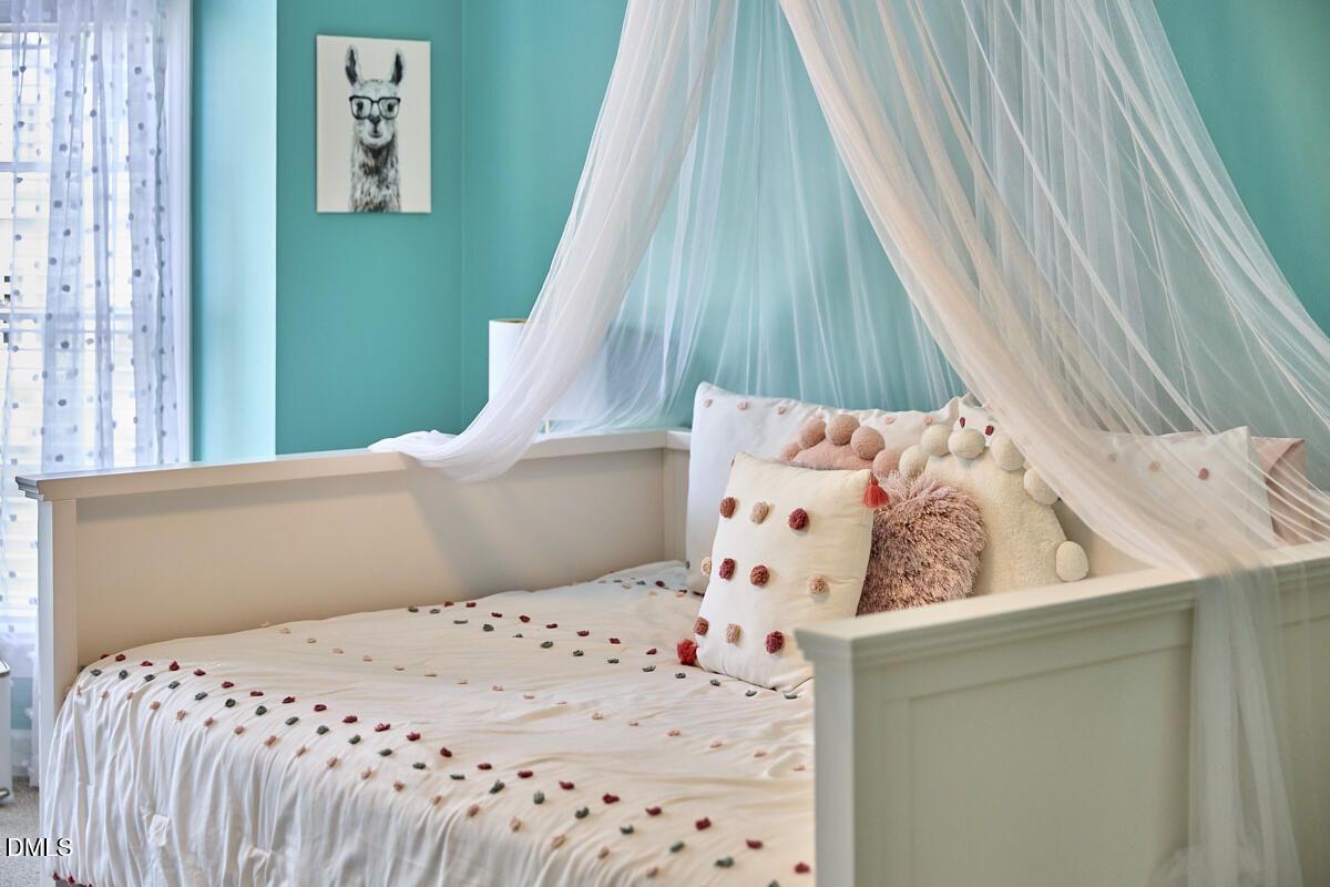 main property photo 68