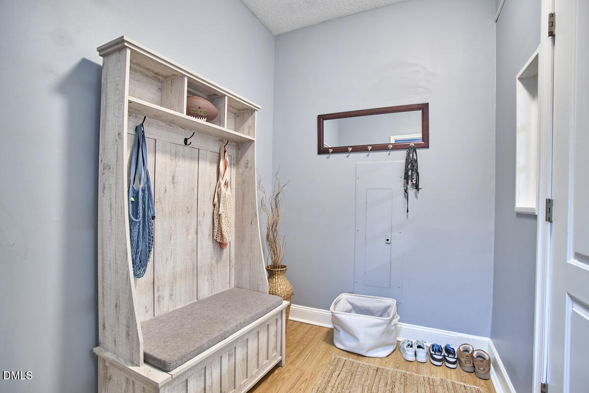 main property photo 73
