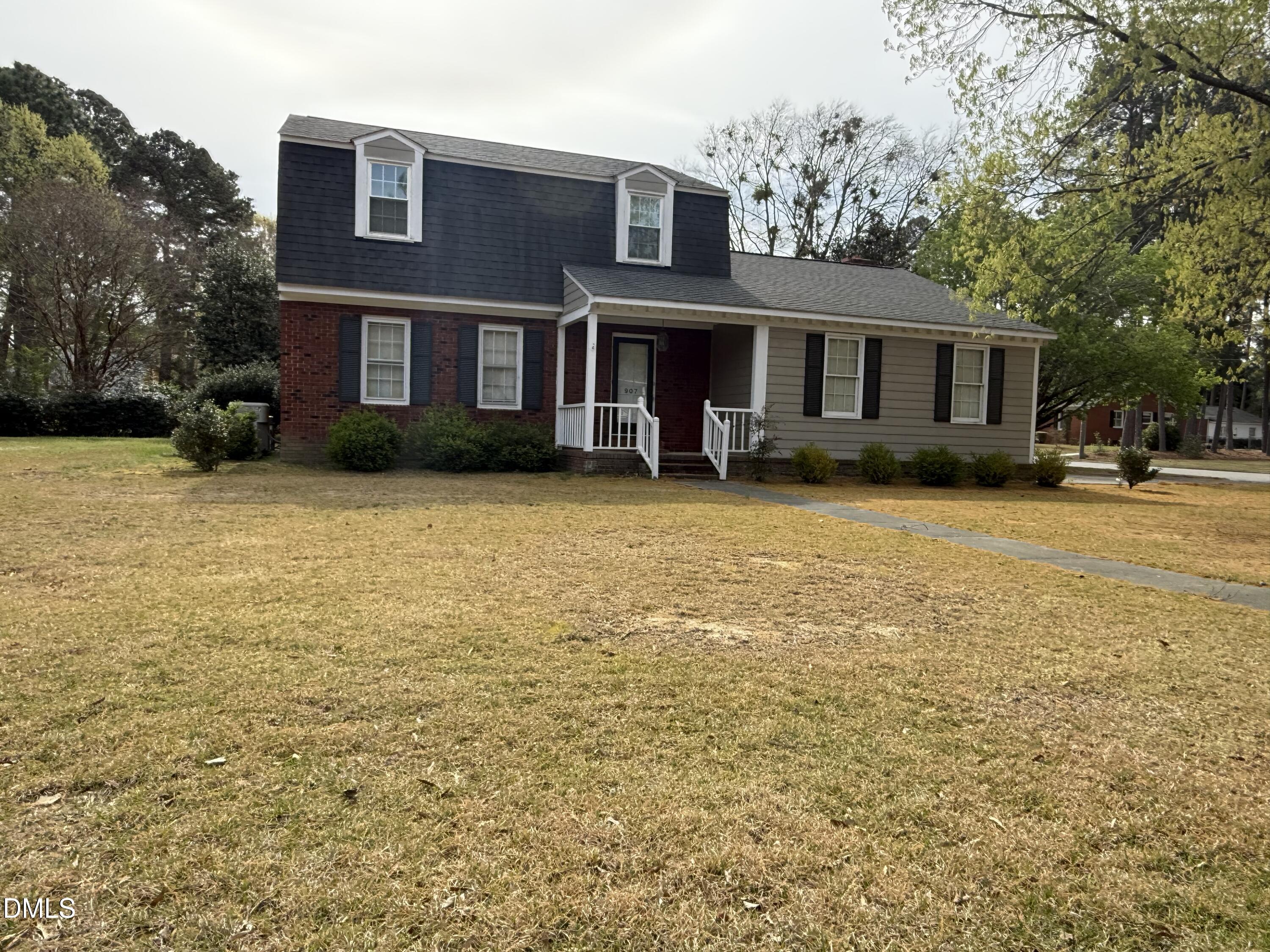 main property photo 2