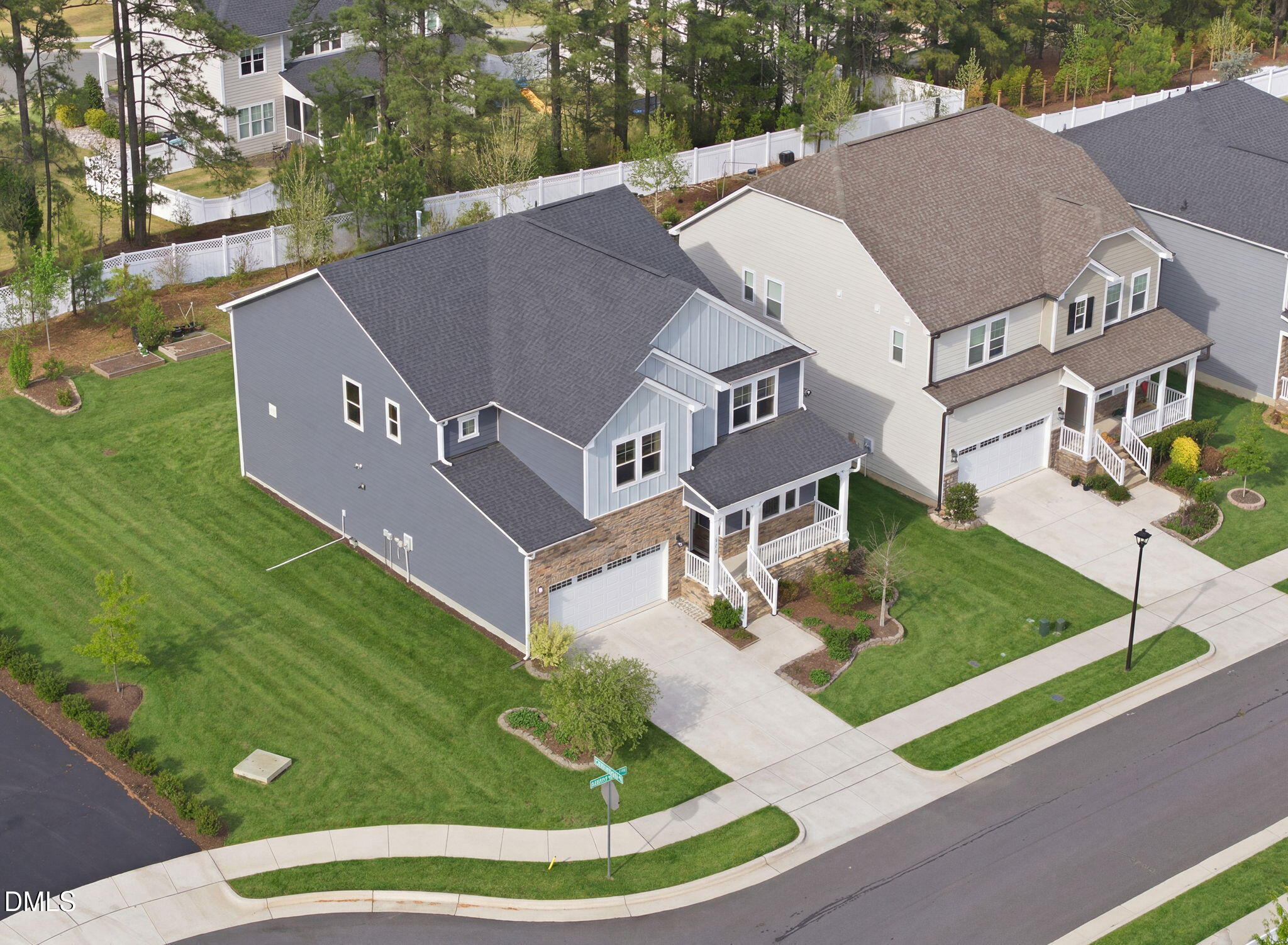 main property photo 54