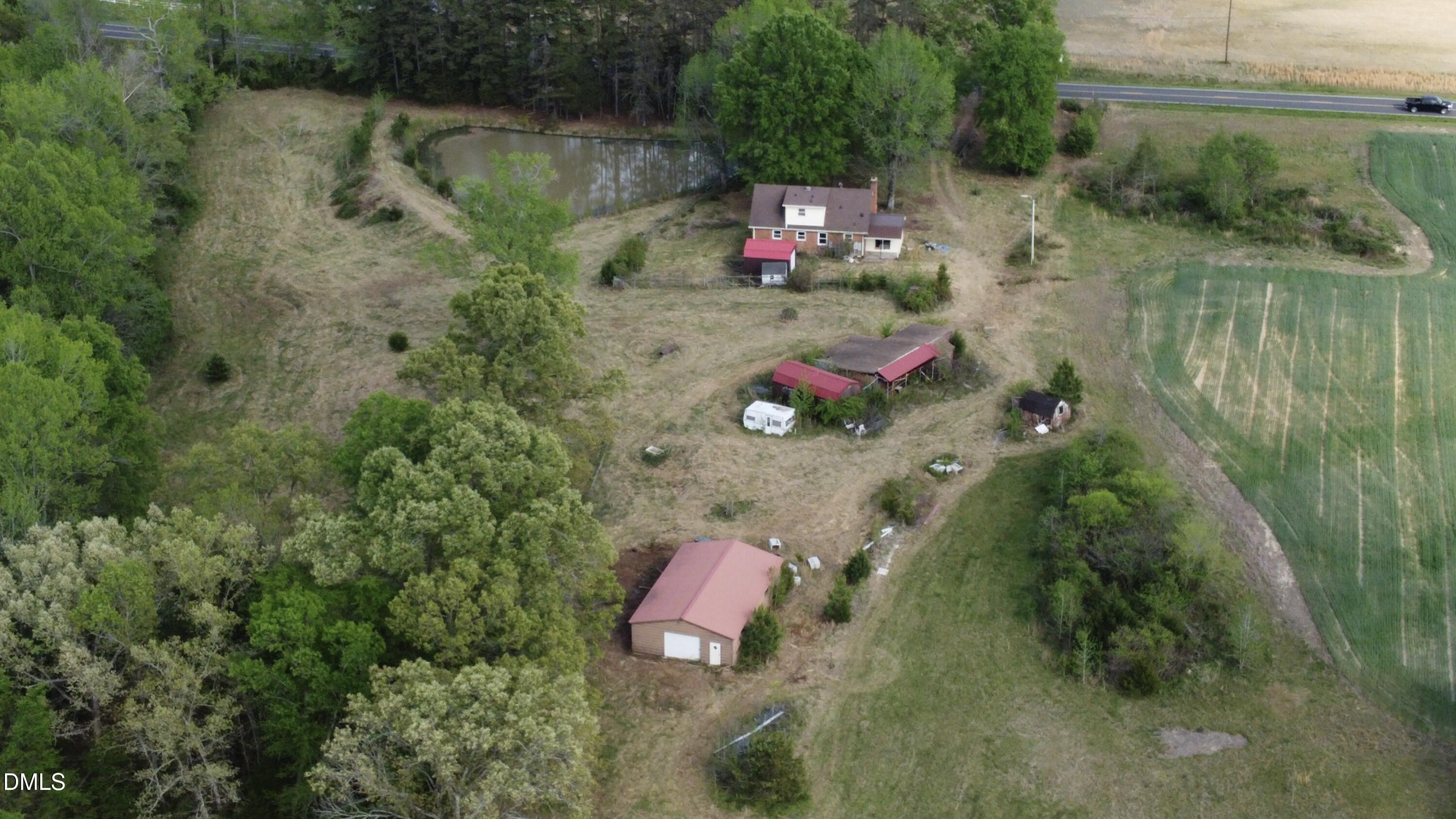 main property photo 18