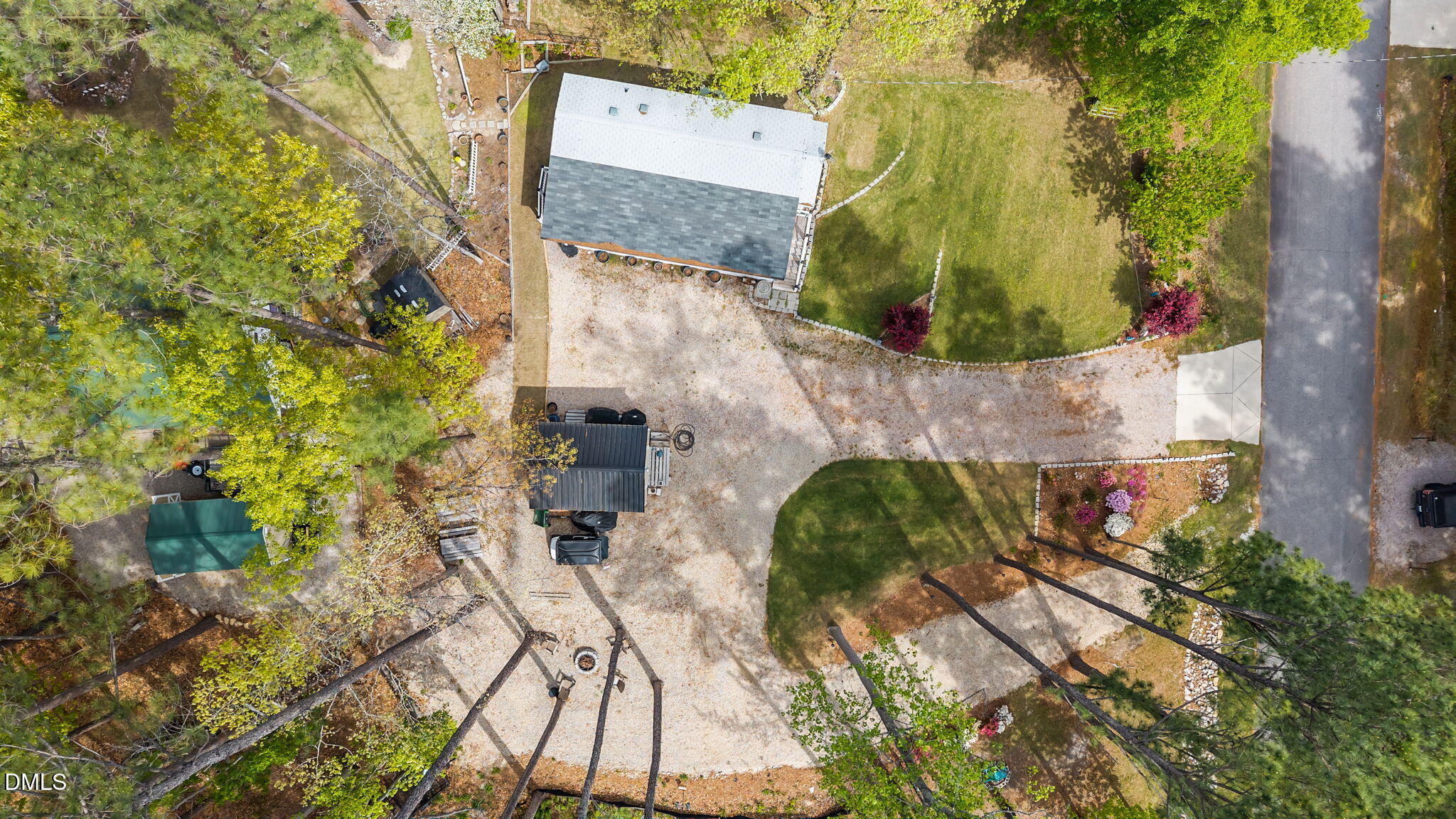 main property photo 36