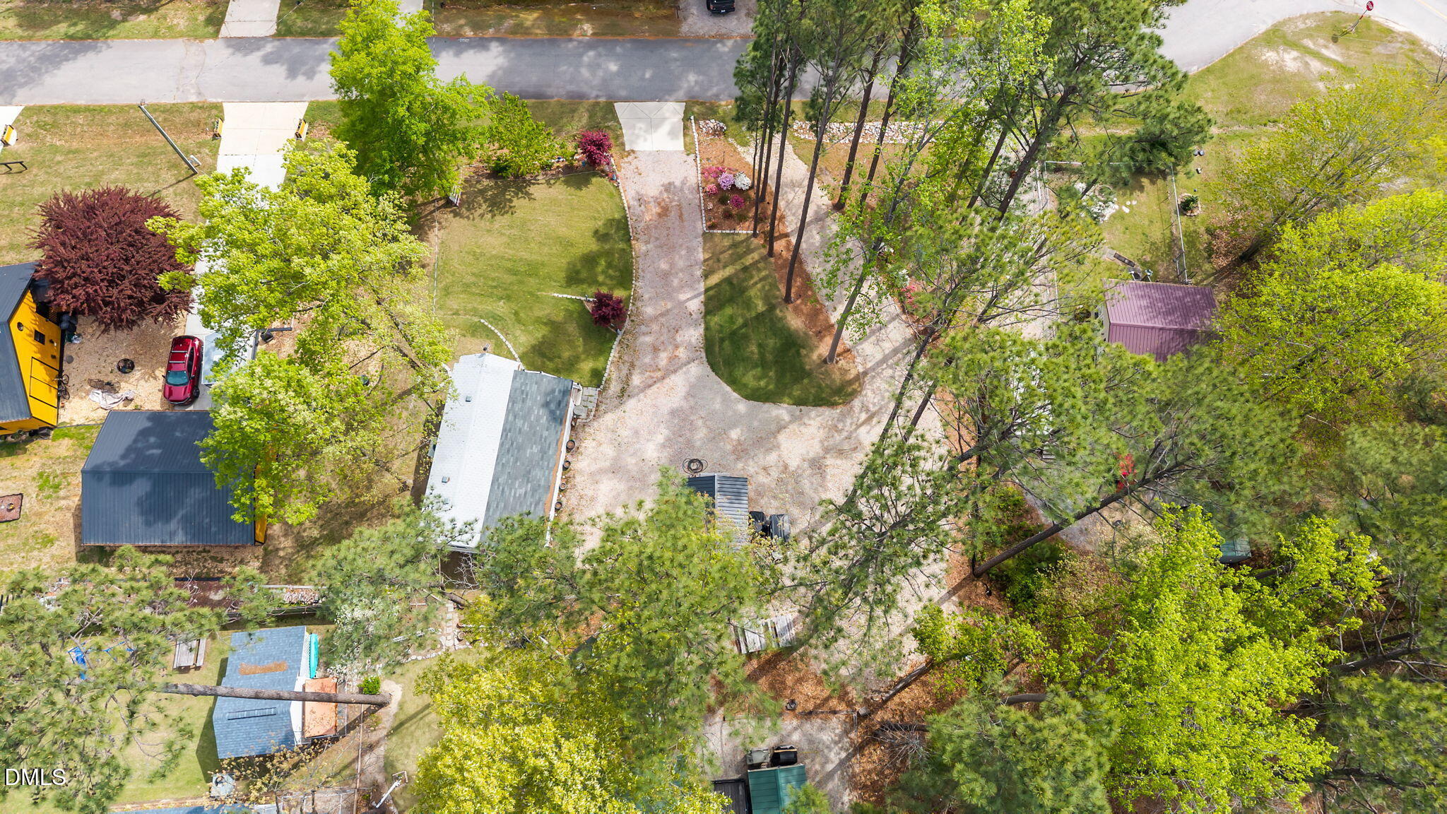 main property photo 37