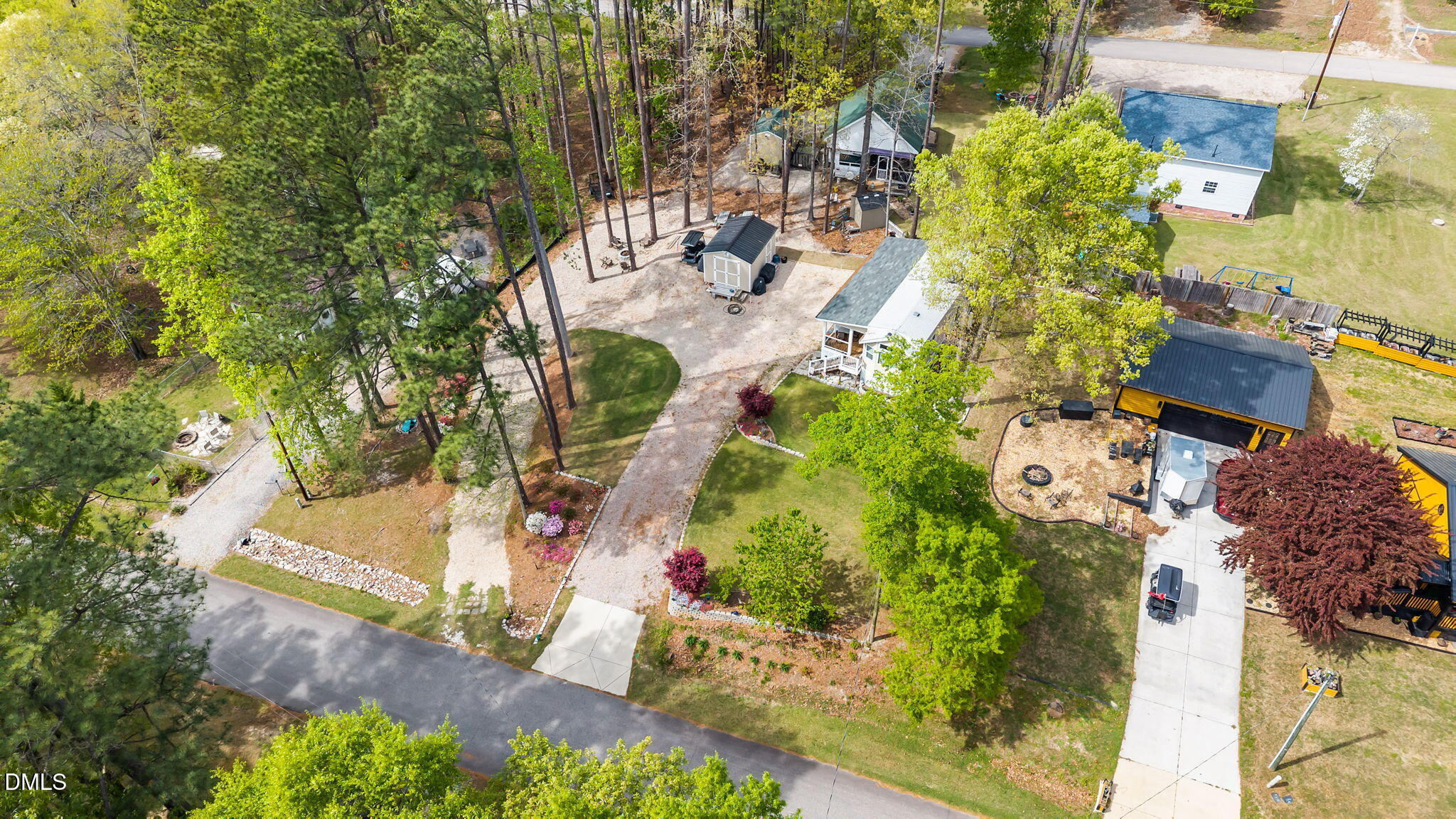main property photo 38
