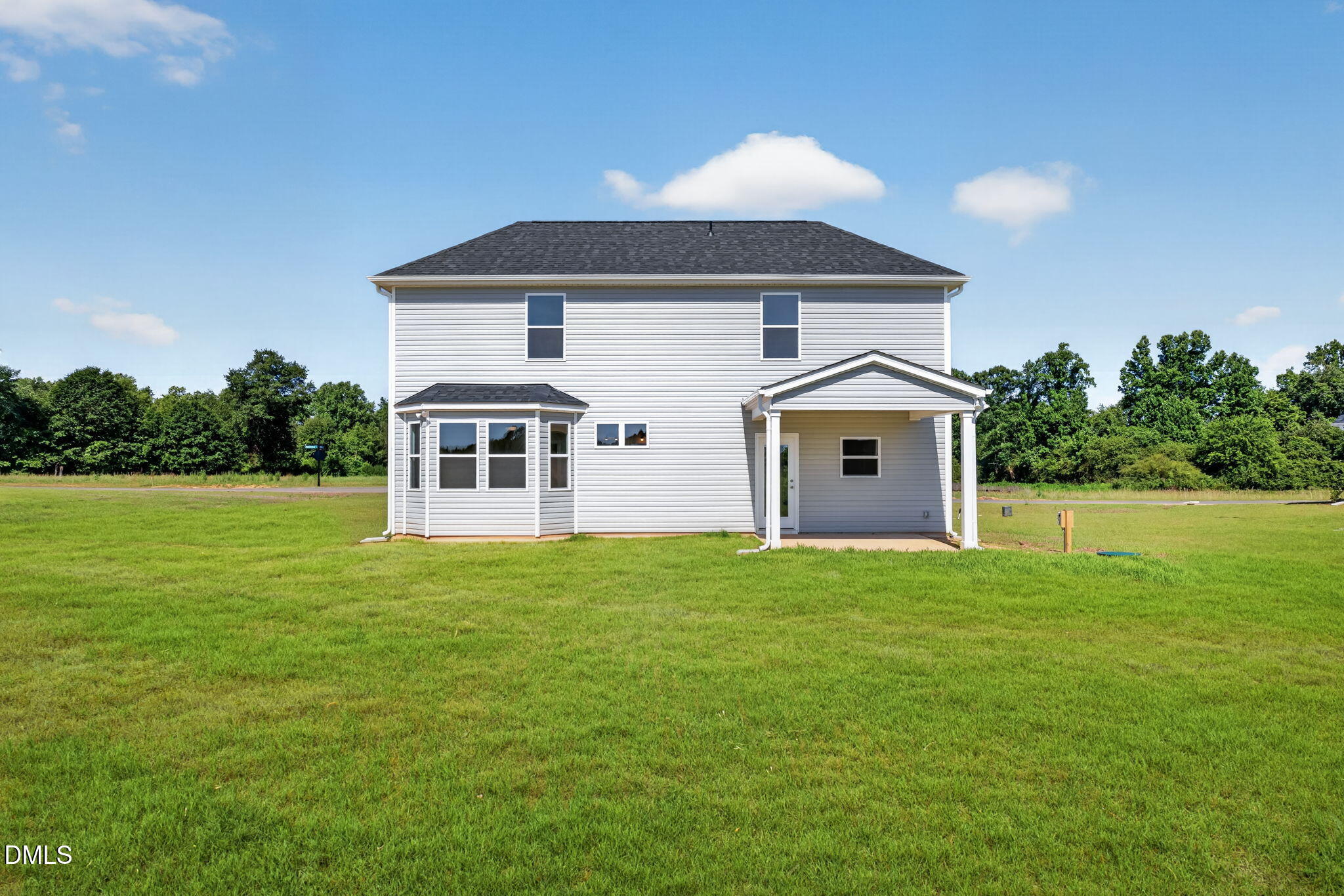 main property photo 29