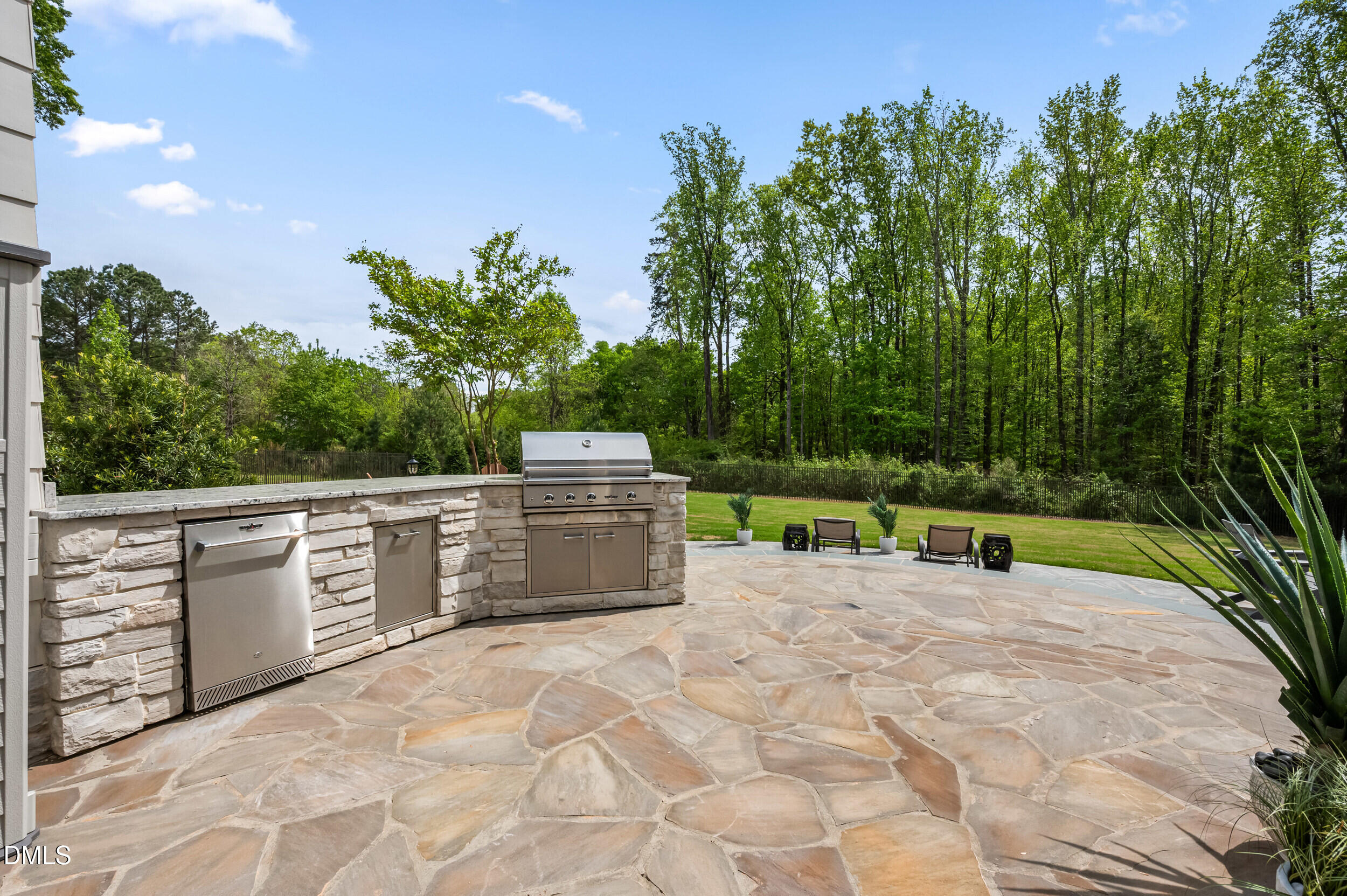 main property photo 60