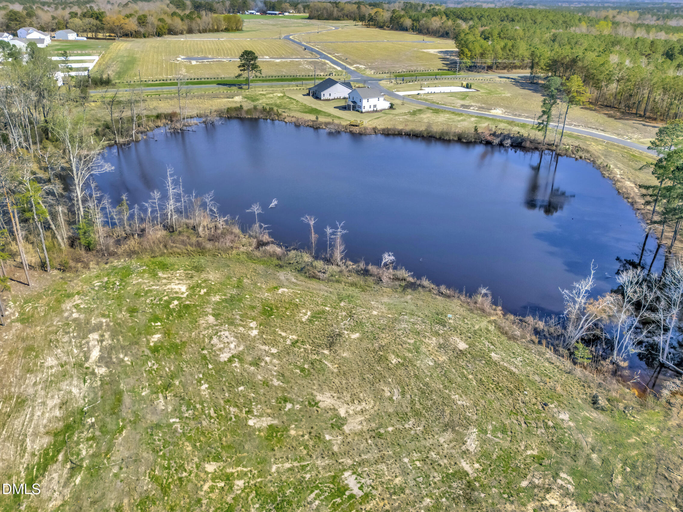 main property photo 28