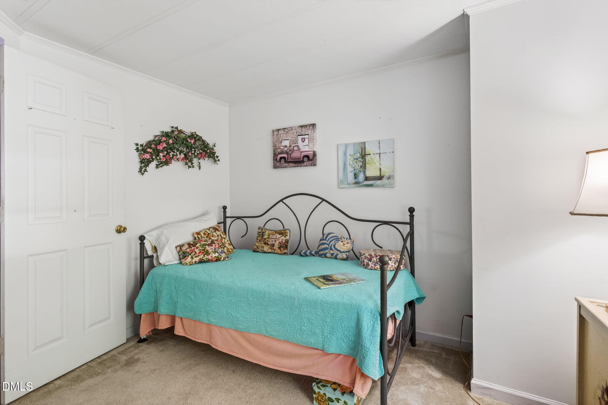 main property photo 27