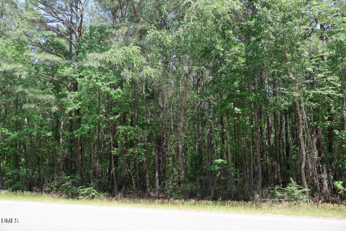 main property photo 30