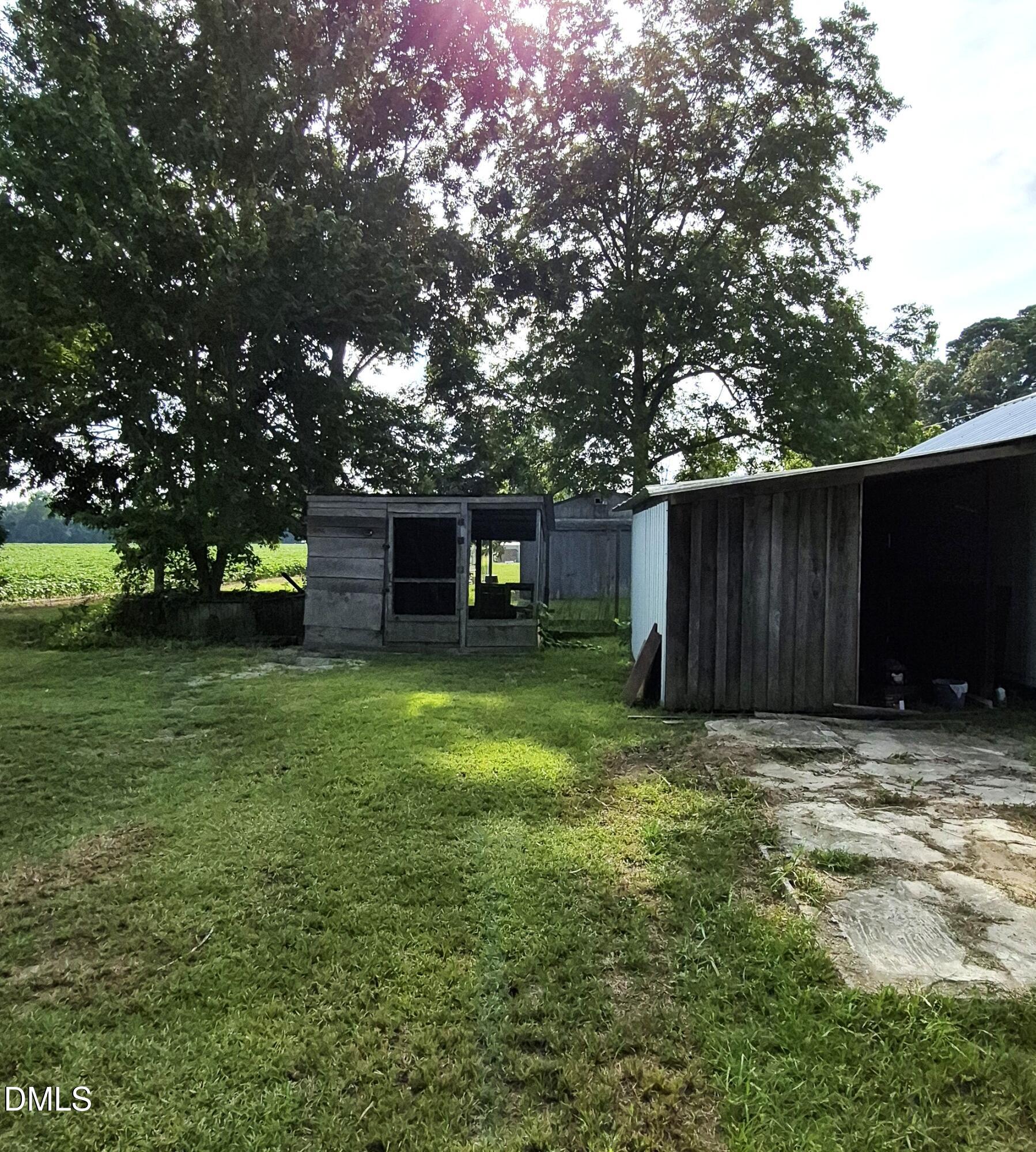 main property photo 24