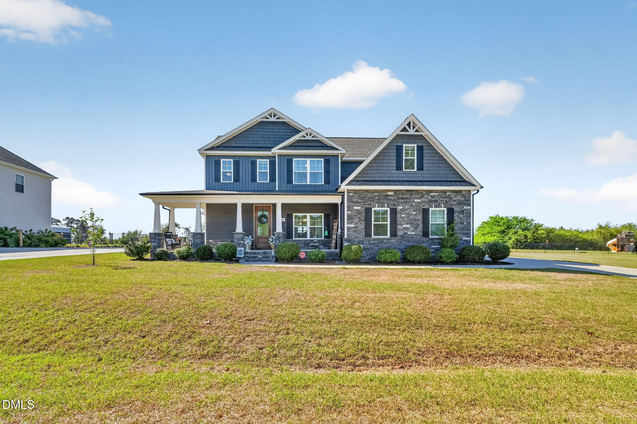 main property photo 1