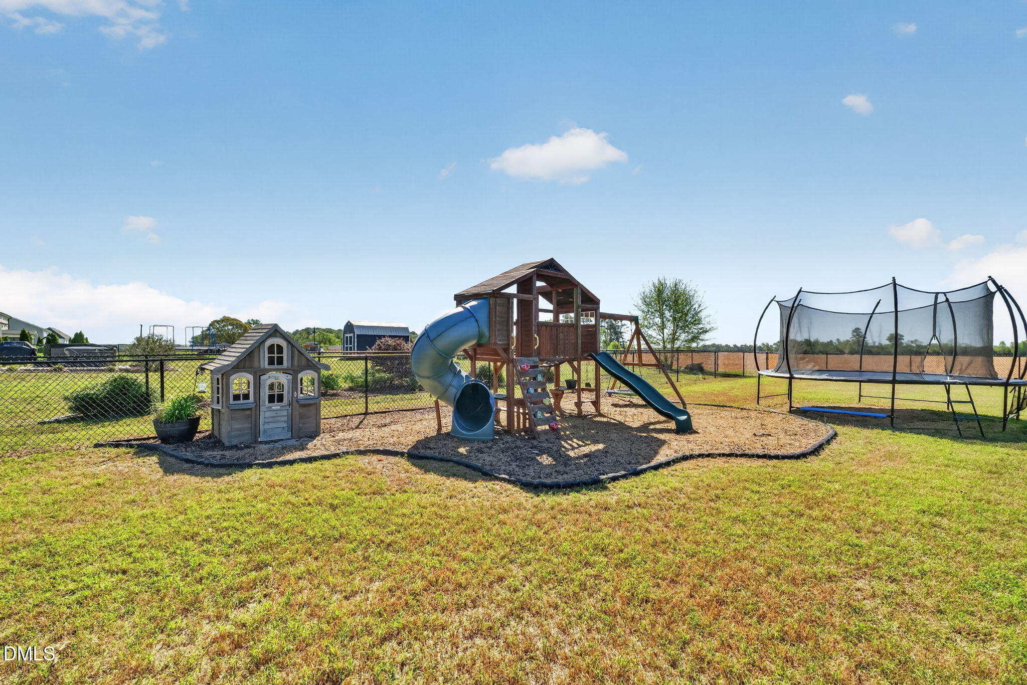 main property photo 60