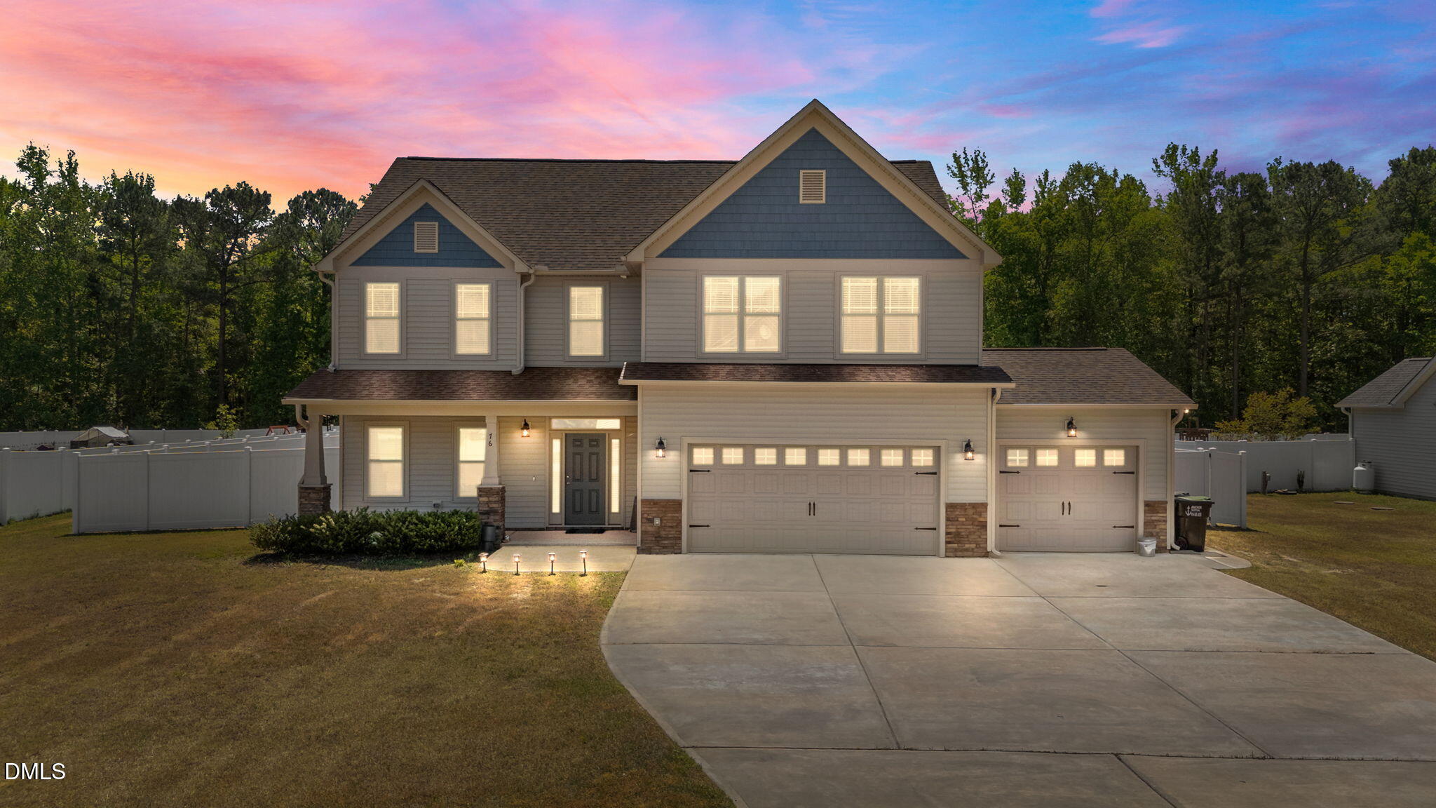 main property photo 32