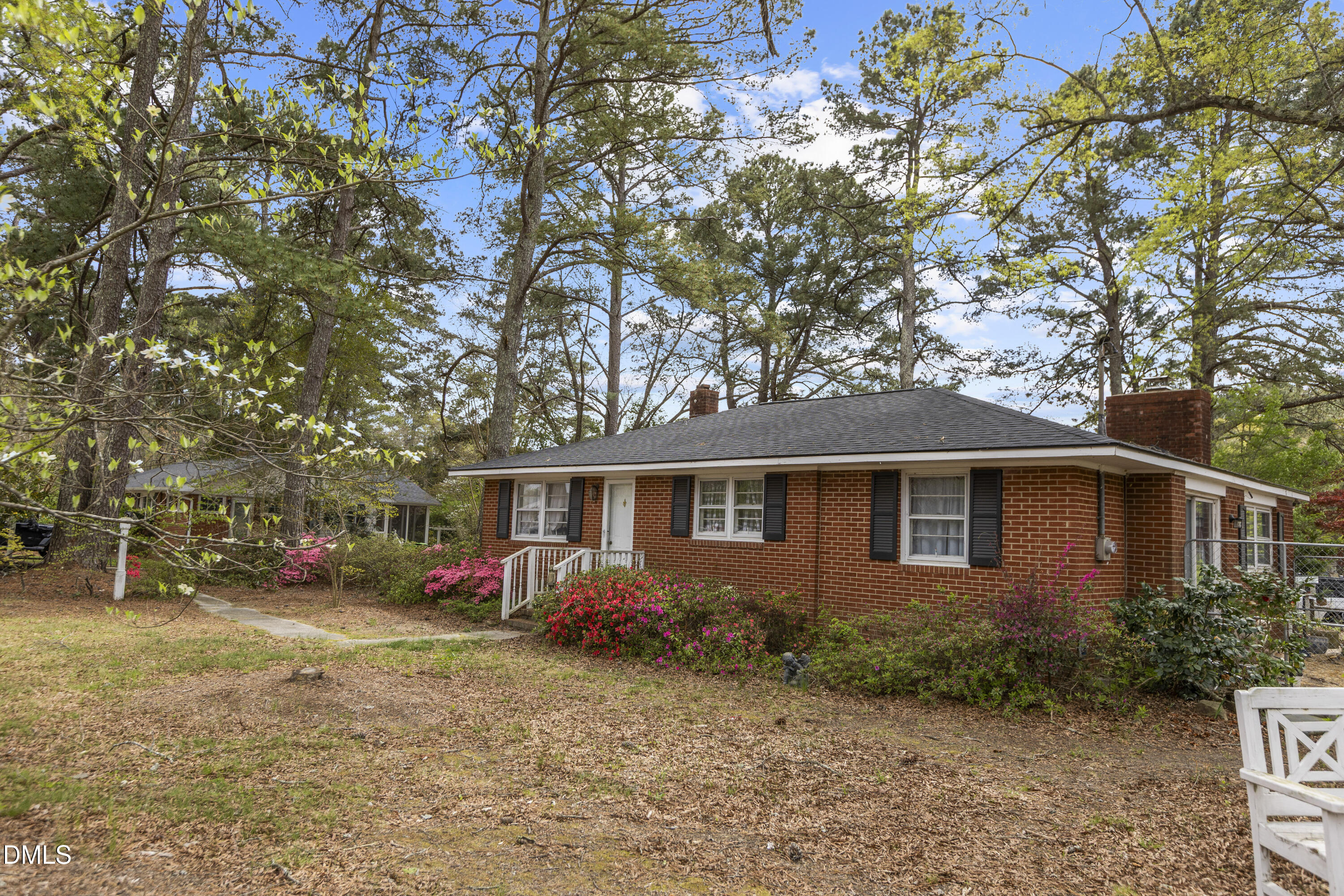 main property photo 26