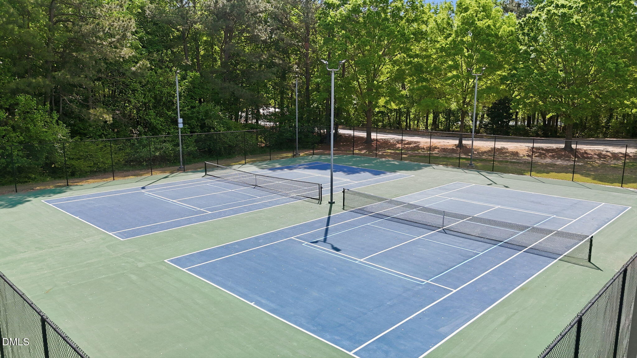 main property photo 45