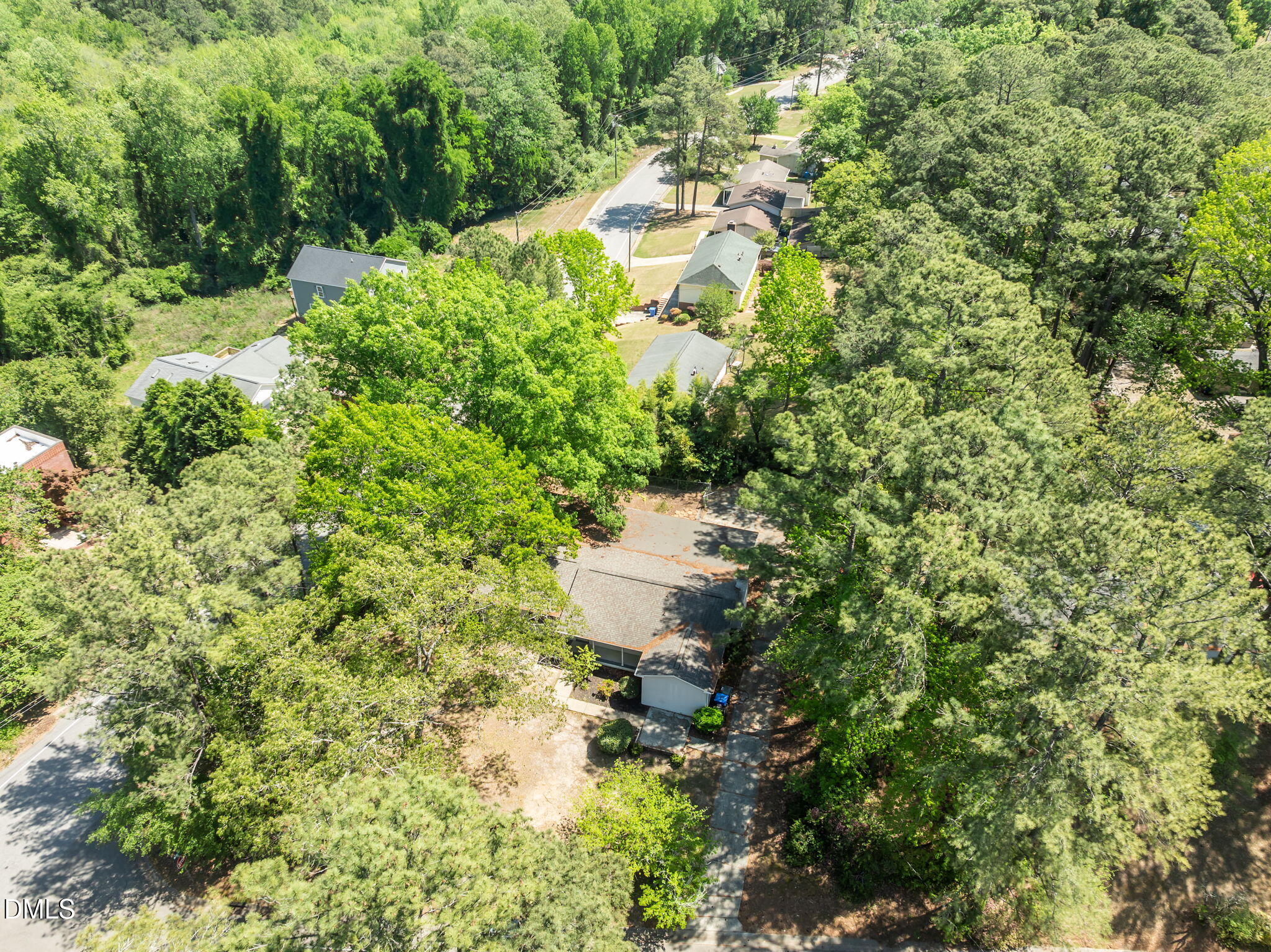 main property photo 43
