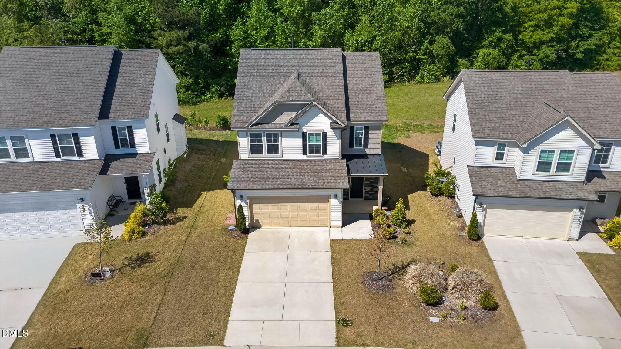 main property photo 50