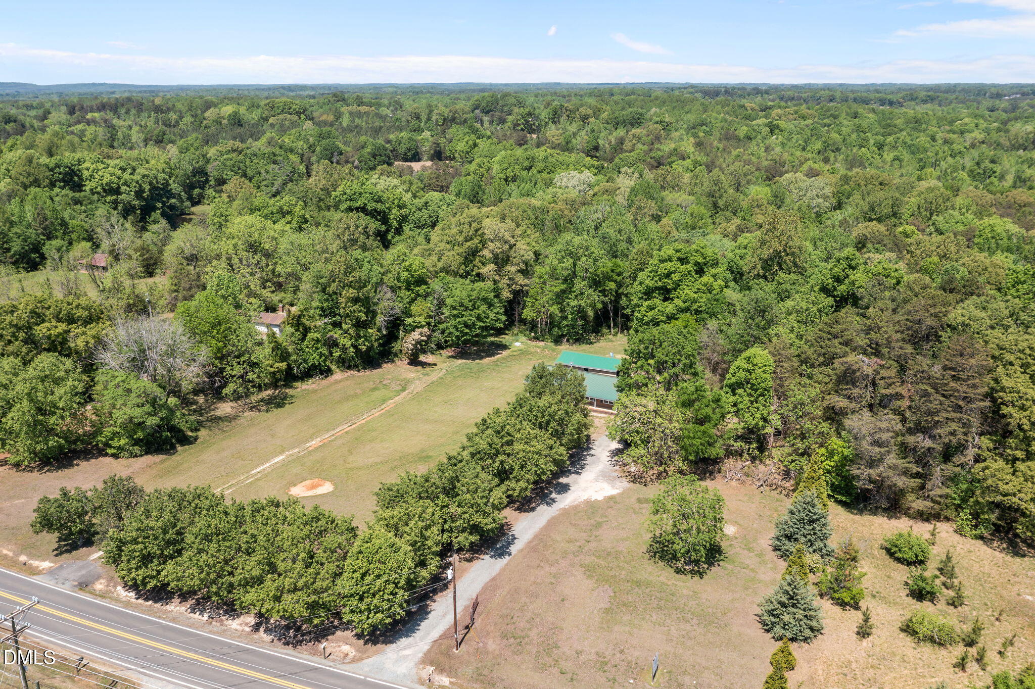 main property photo 32