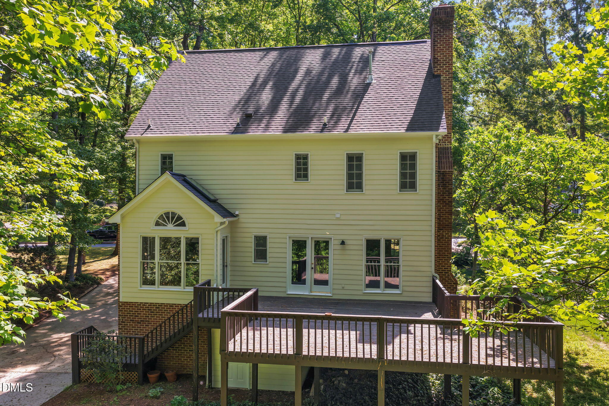 main property photo 49