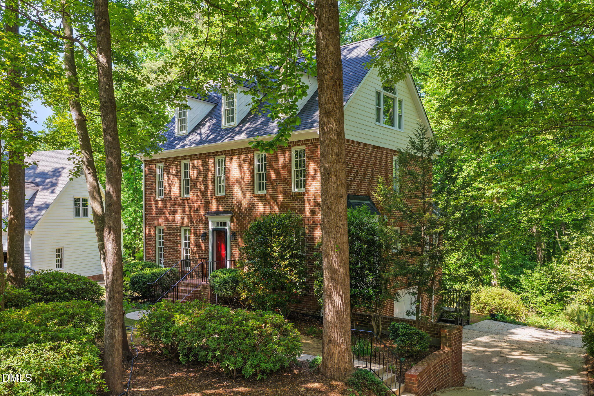 main property photo 51