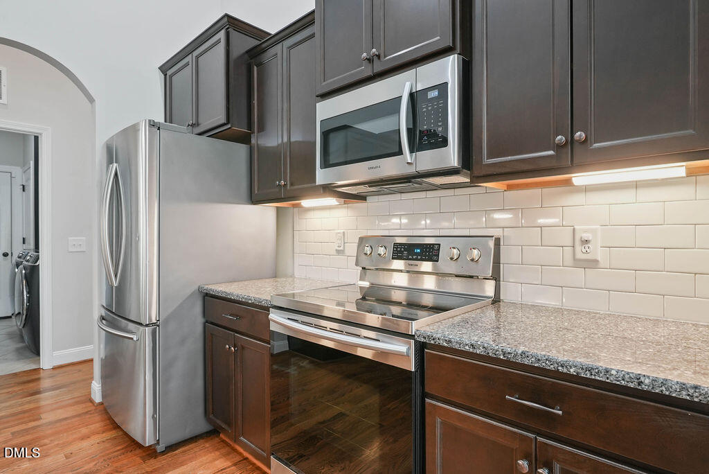 property viewer photo 11