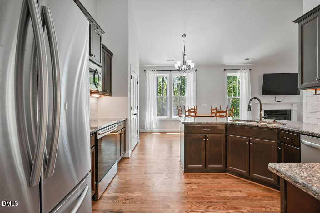 property viewer photo 20