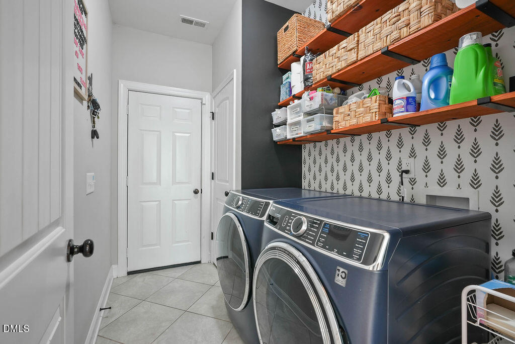 property viewer photo 21