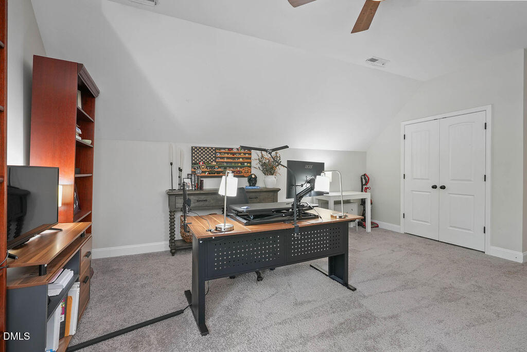 property viewer photo 30