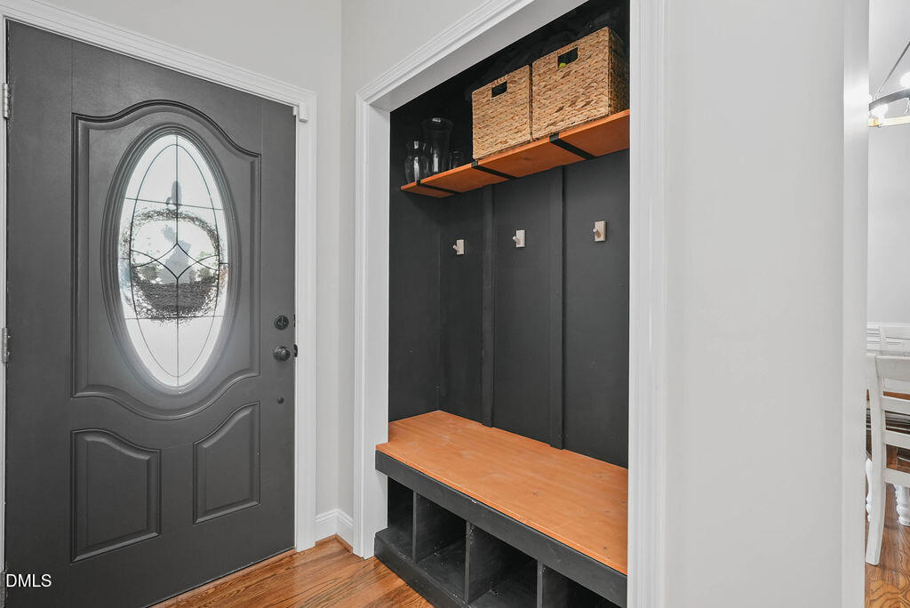 property viewer photo 4