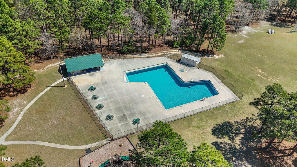 property viewer photo 45