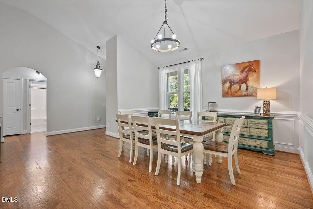 property viewer photo 6