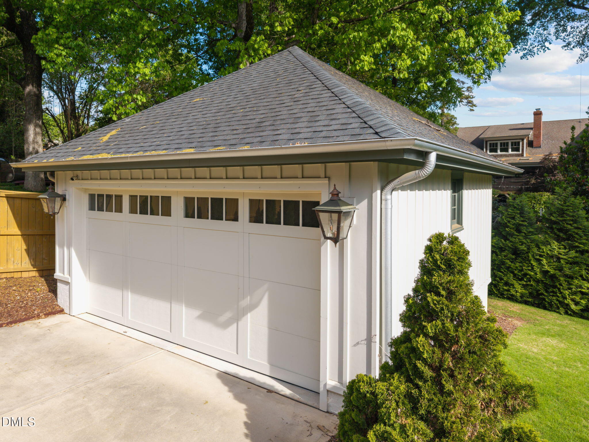 property viewer photo 38