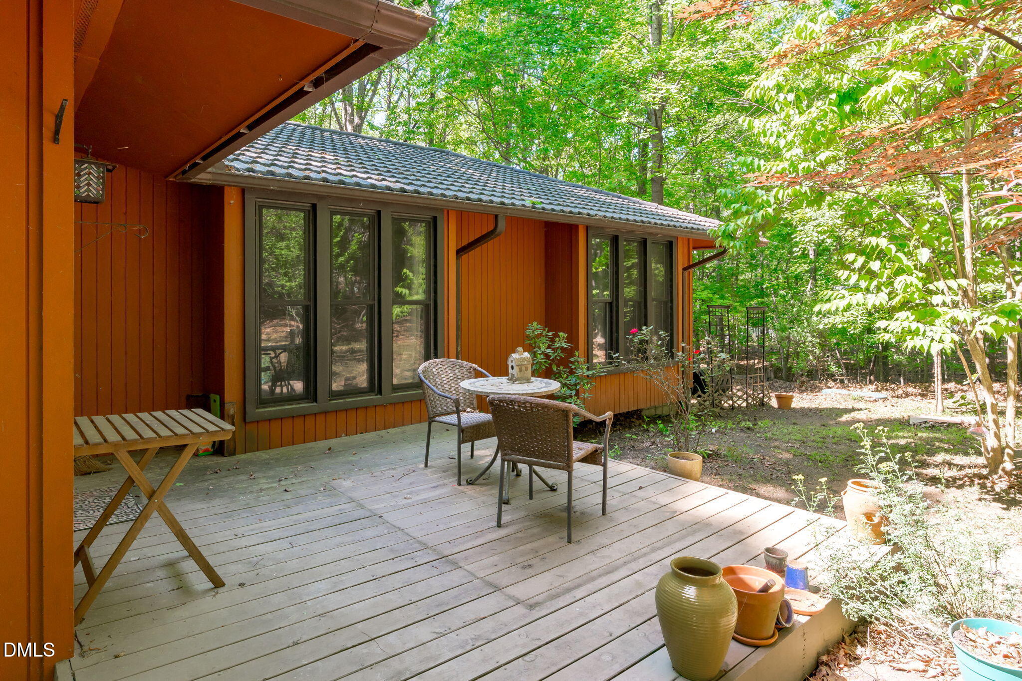 property viewer photo 1