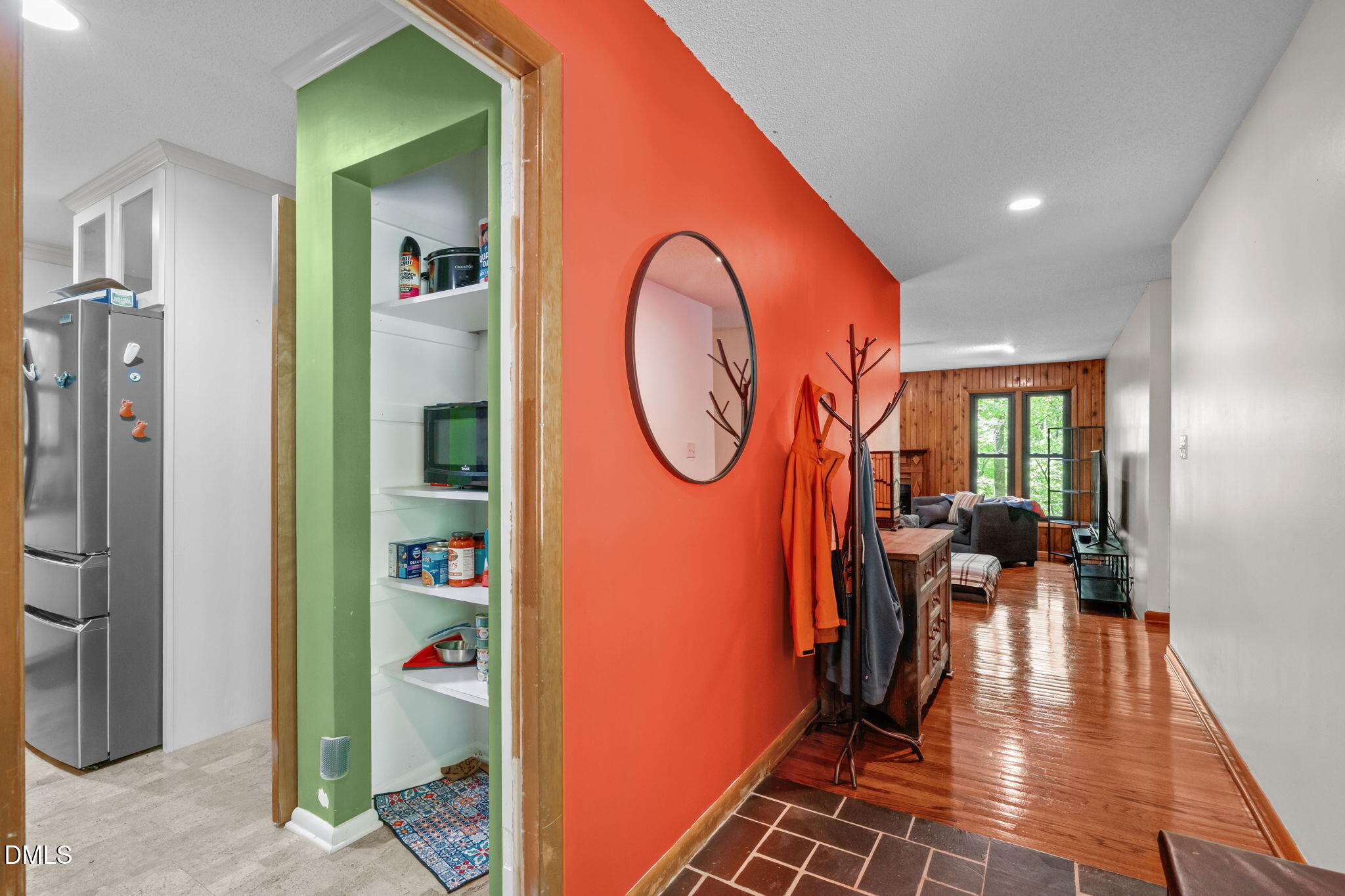 property viewer photo 11