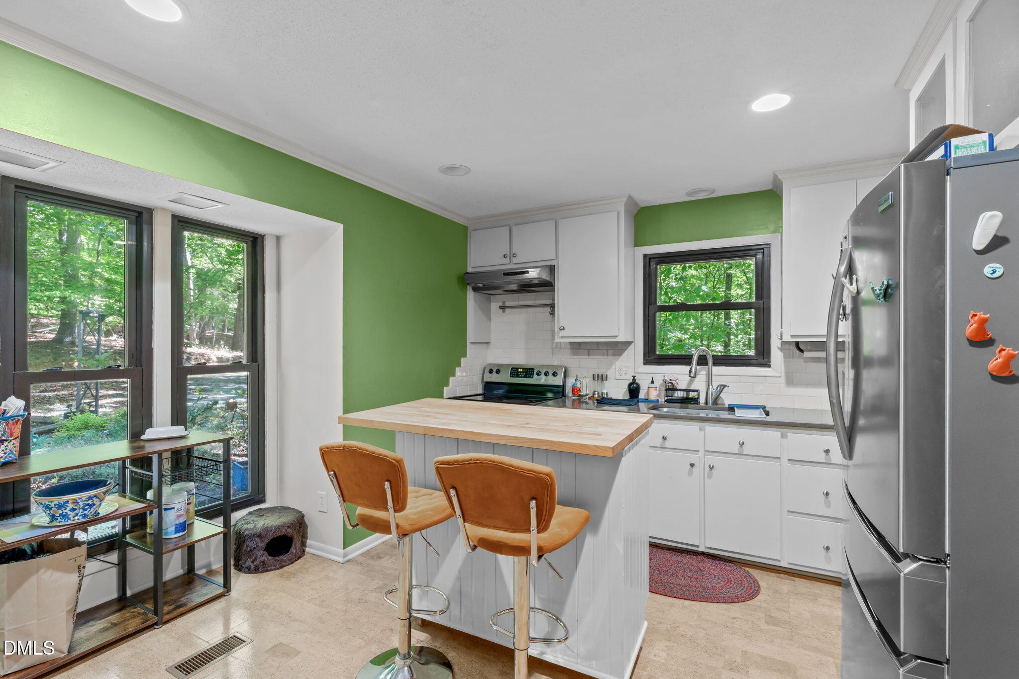 property viewer photo 12