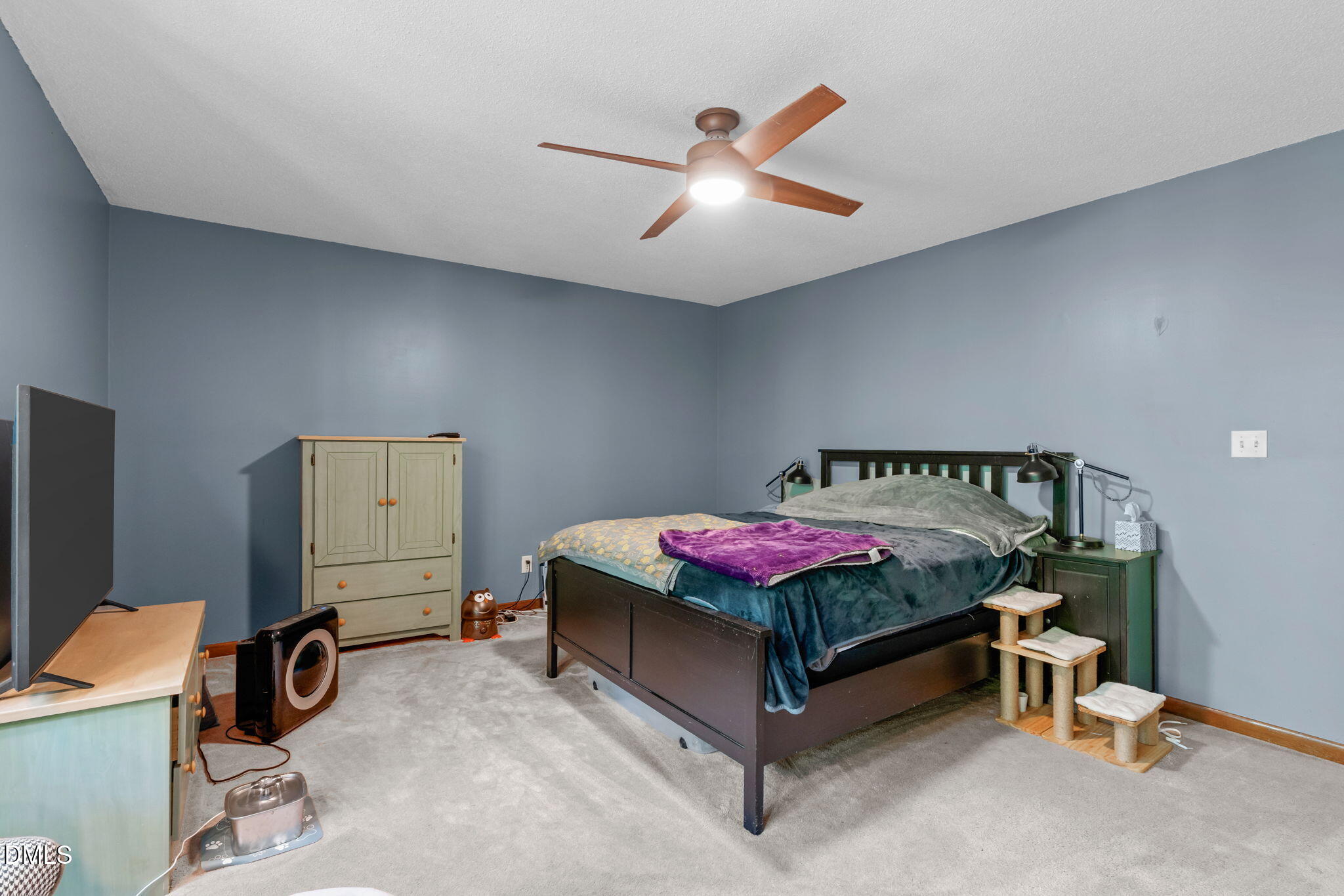 property viewer photo 18