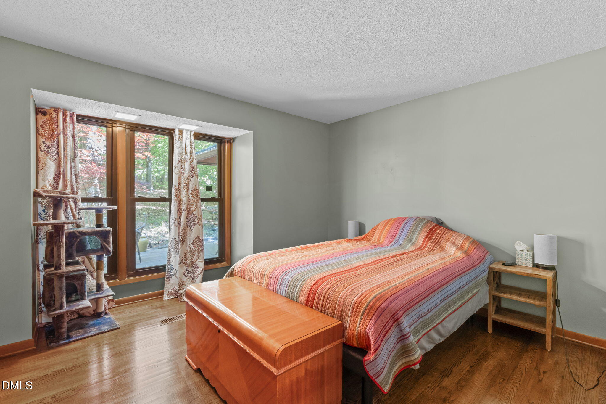 property viewer photo 21