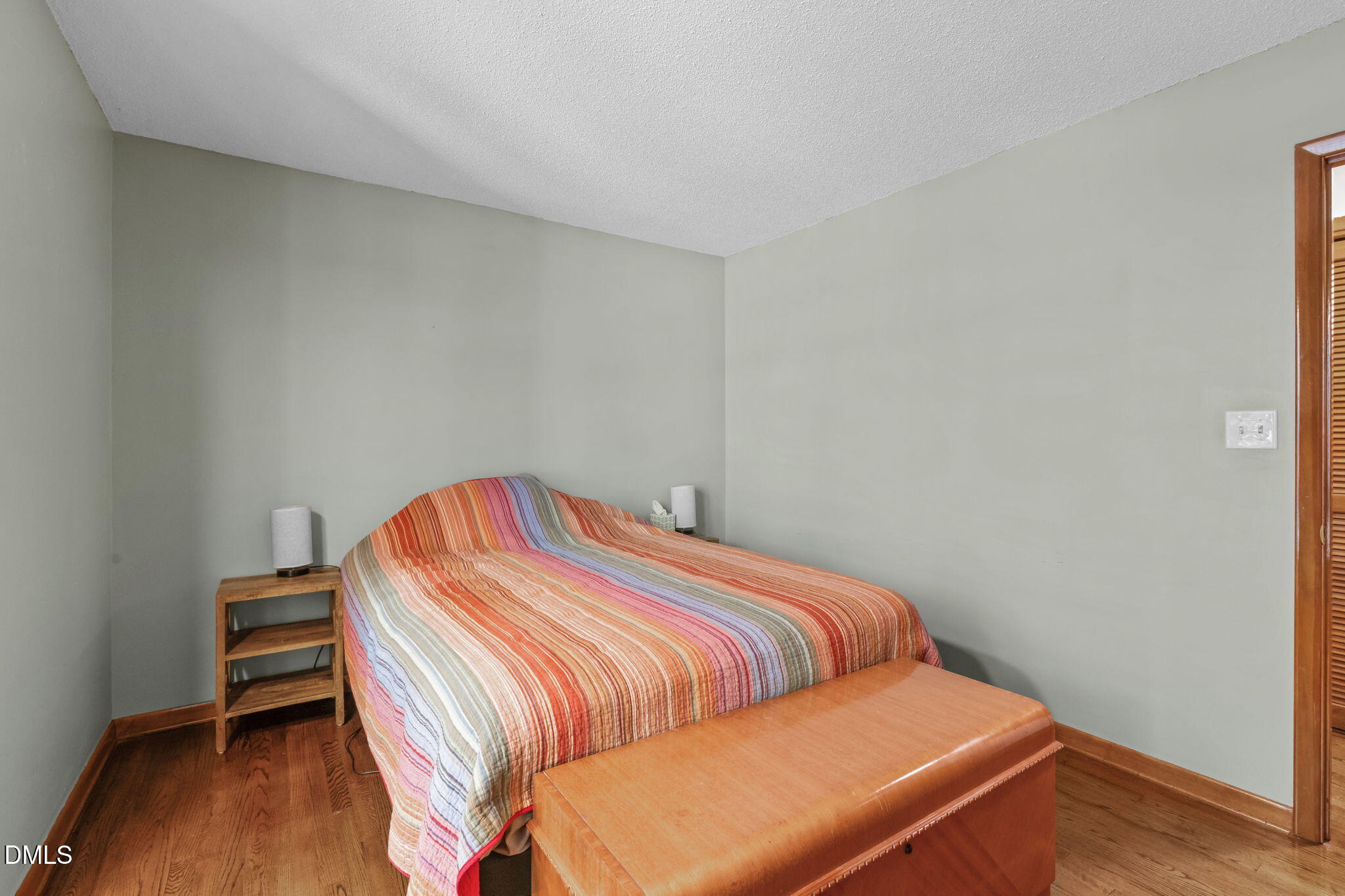 property viewer photo 22
