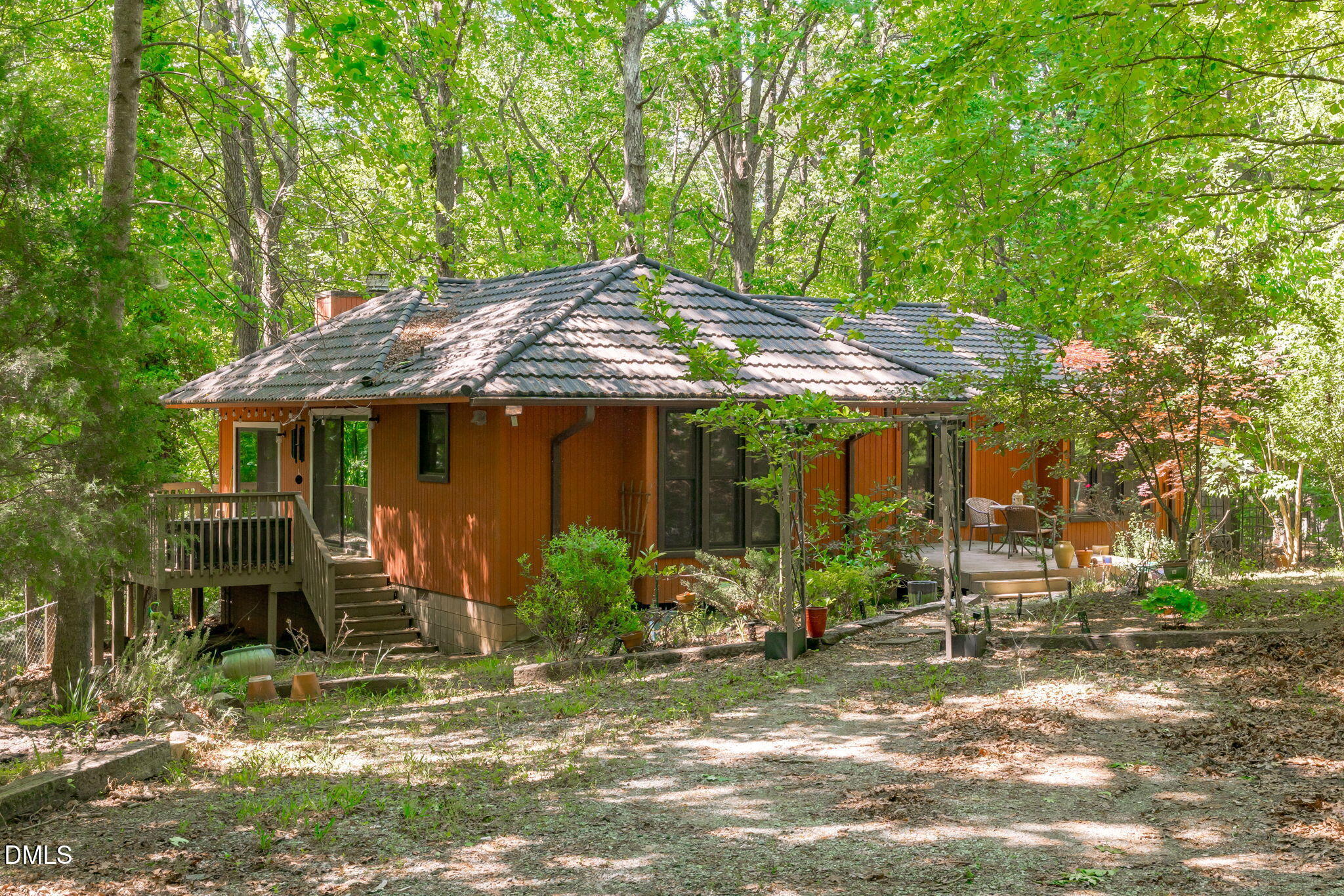 property viewer photo 3