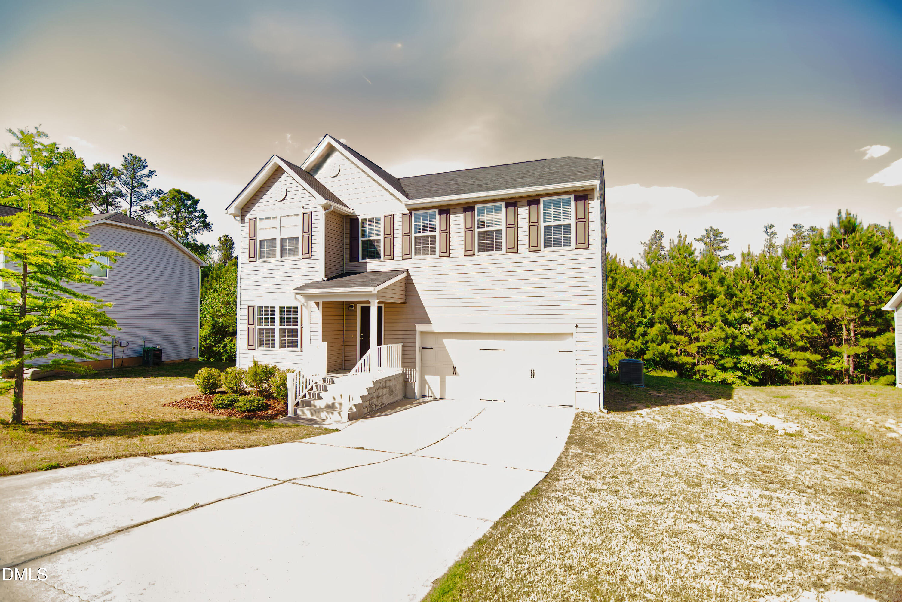 main property photo 17