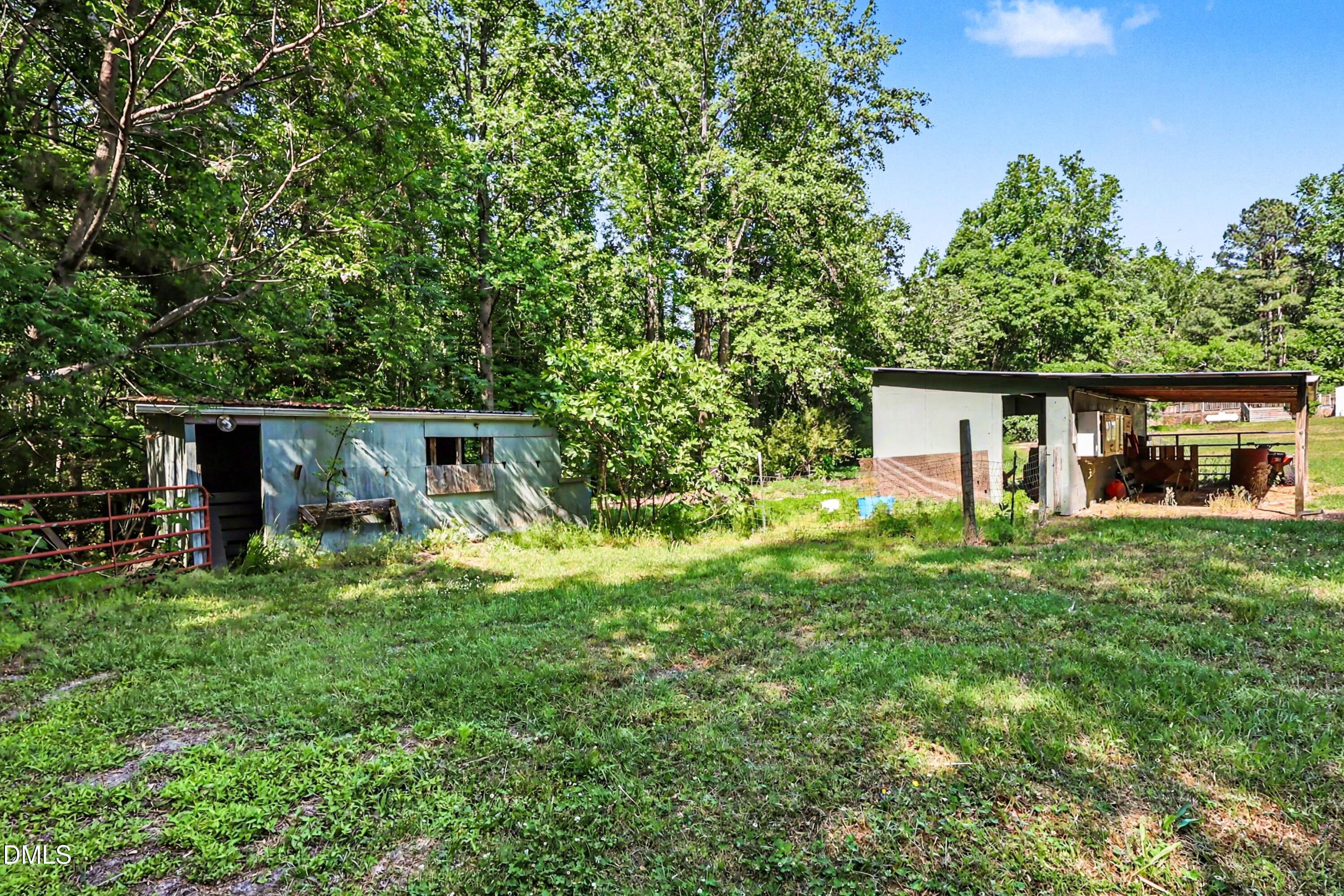 main property photo 25
