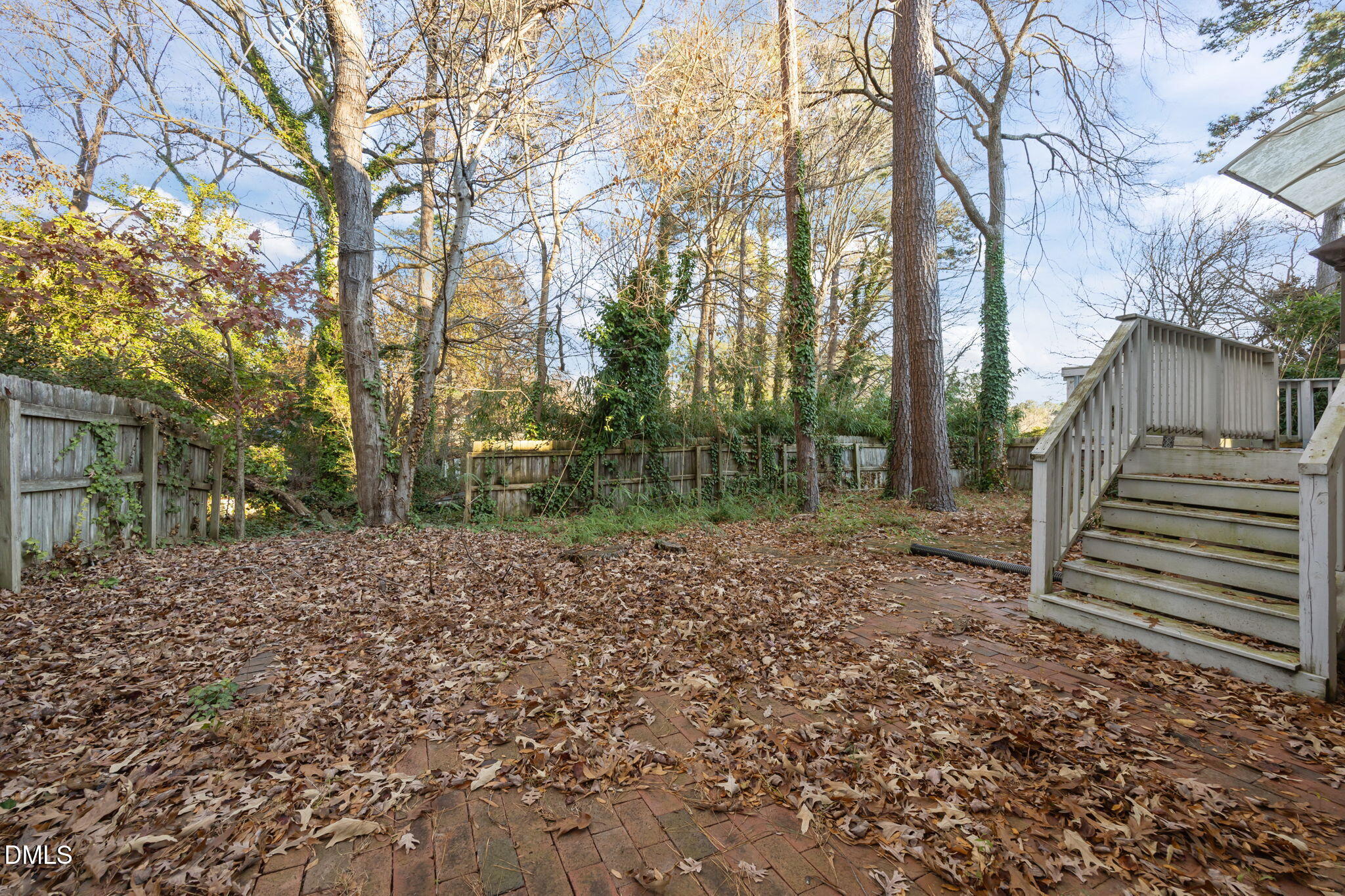 main property photo 35