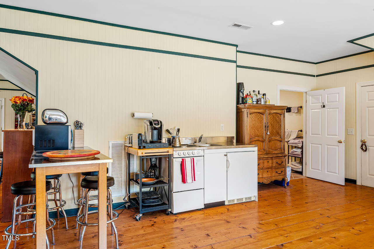 main property photo 64