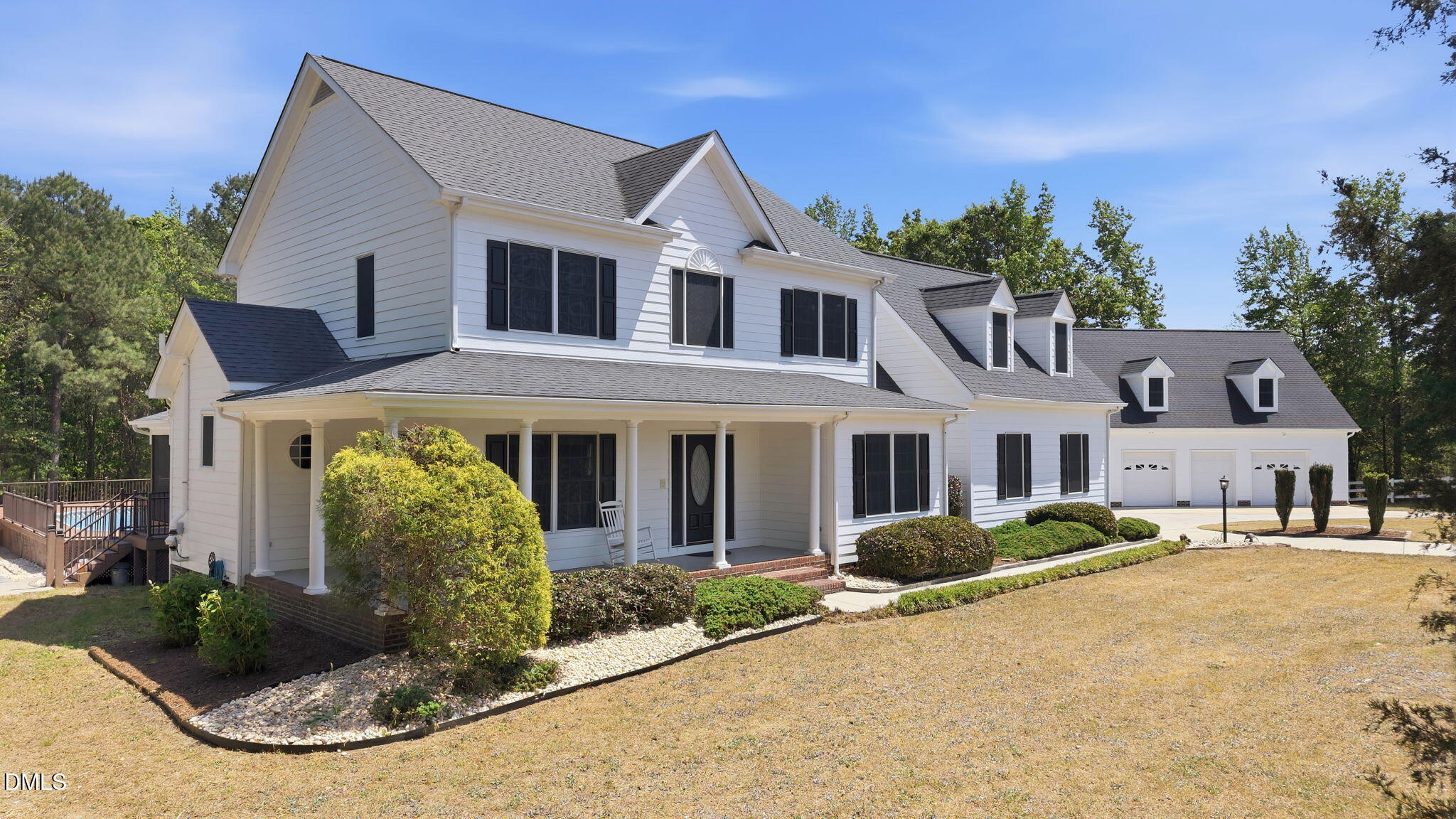 main property photo 7
