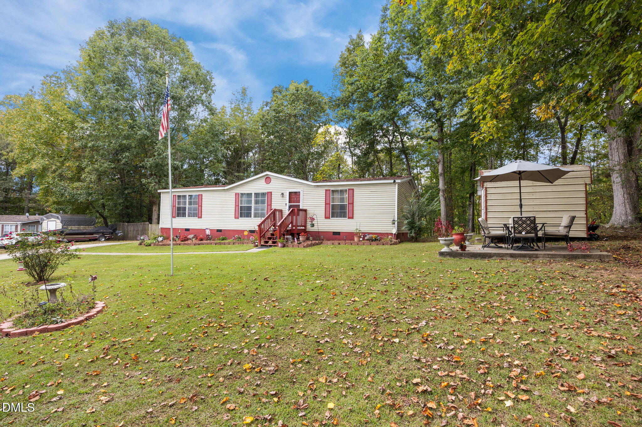 main property photo 38